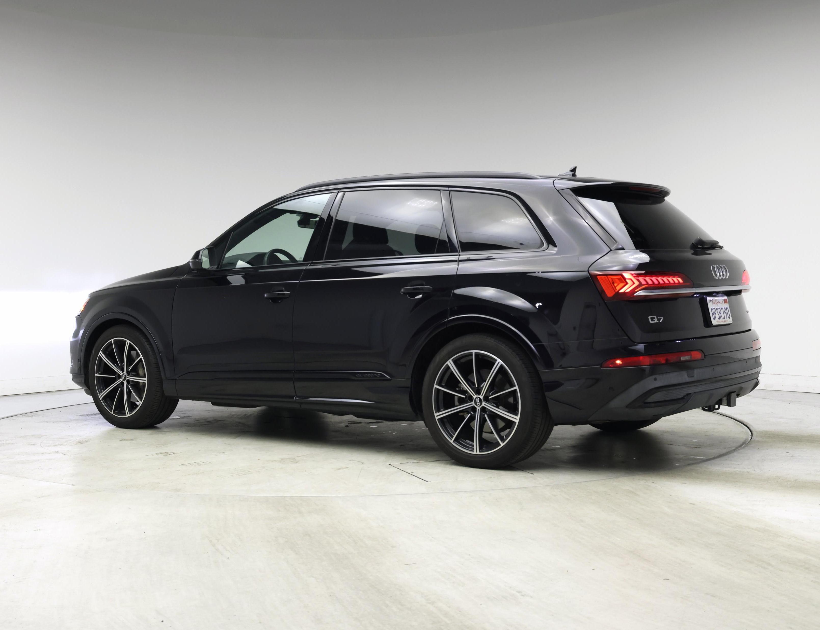 Thumbnail: 2020 Audi Q7 - 2