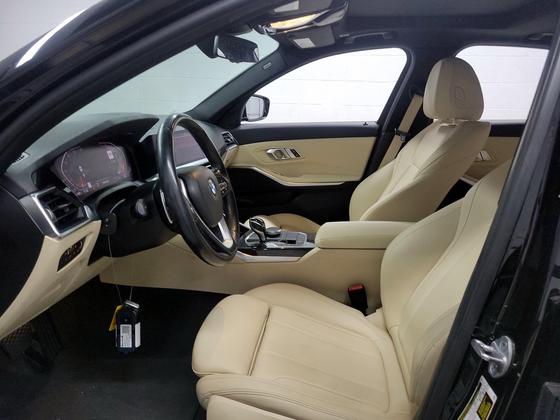 Thumbnail: 2019 BMW 3 Series - 11