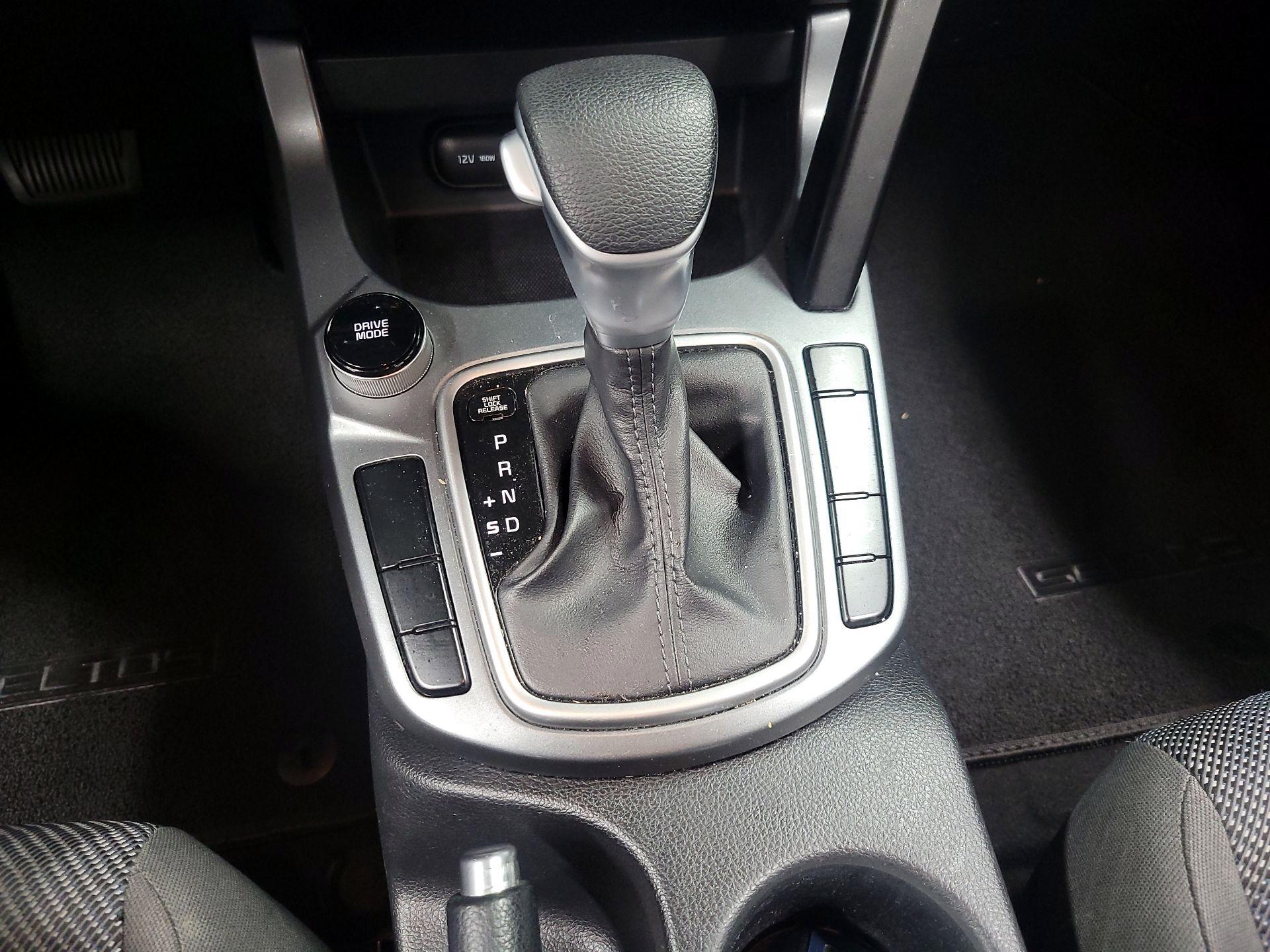 Thumbnail: 2021 Kia Seltos - 17