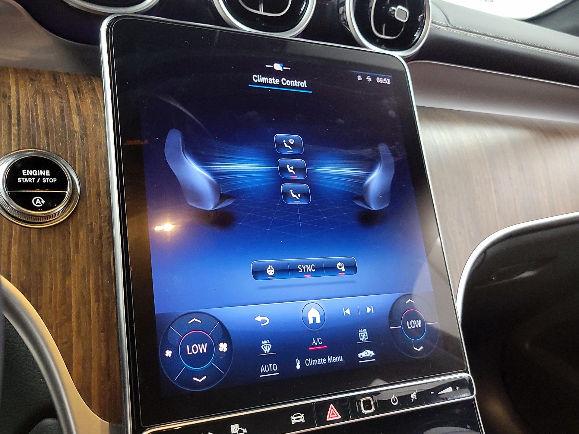 Thumbnail: 2024 Mercedes-Benz GLC - 15