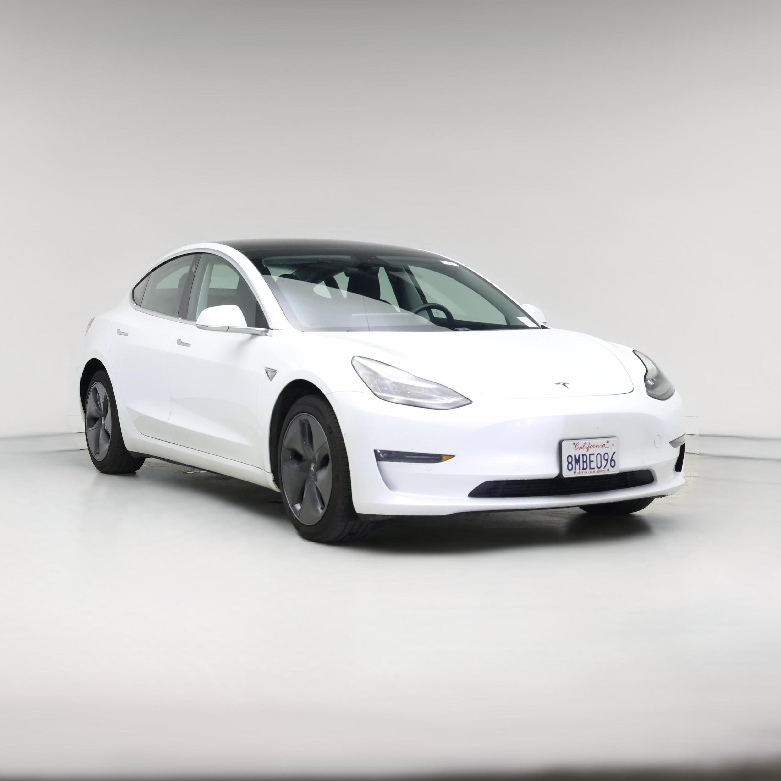 Thumbnail: 2019 Tesla Model 3 - 1