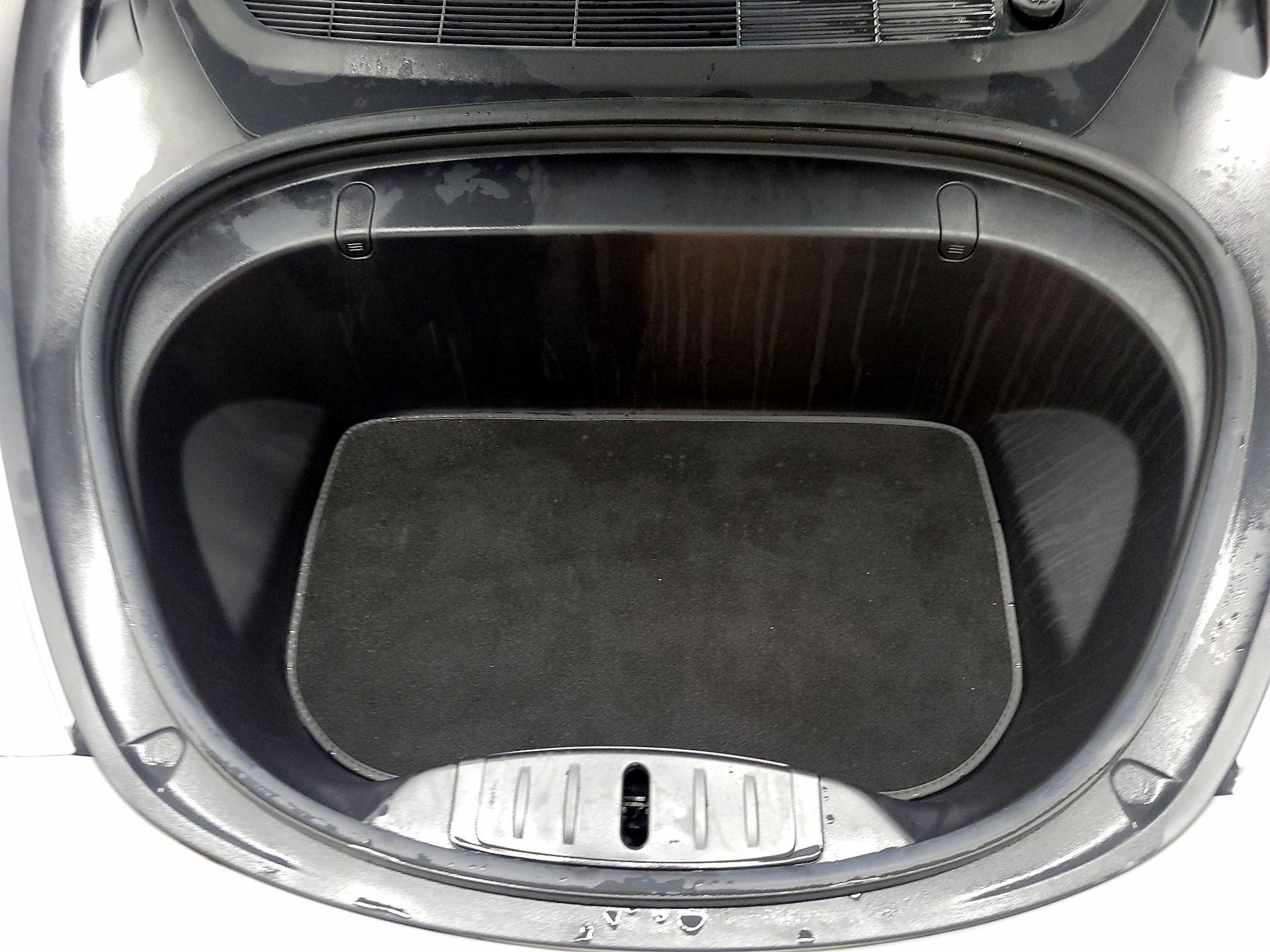 Thumbnail: 2019 Tesla Model 3 - 19