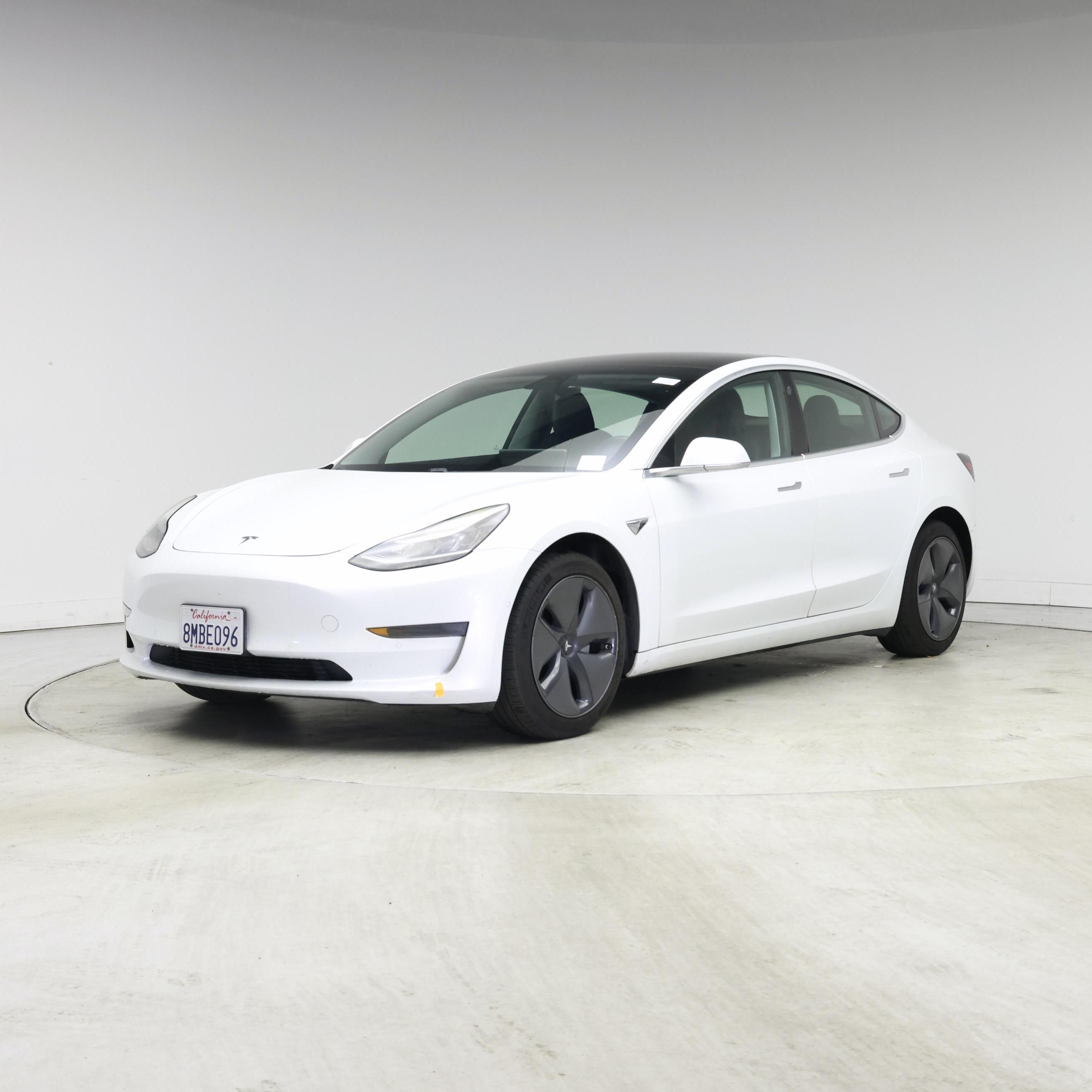 Thumbnail: 2019 Tesla Model 3 - 4