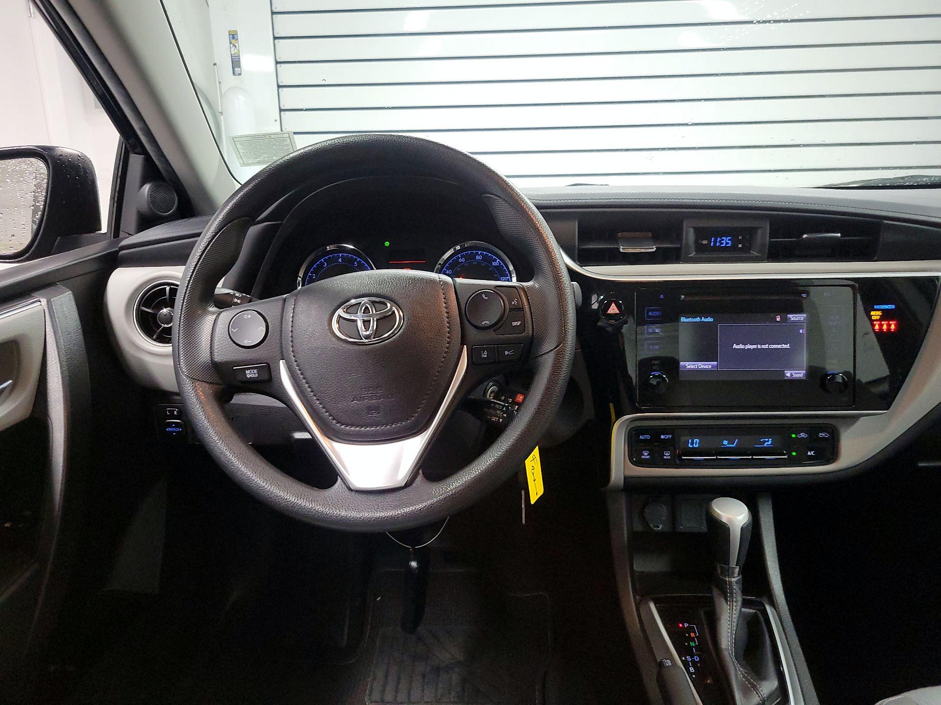 Thumbnail: 2018 Toyota Corolla - 9