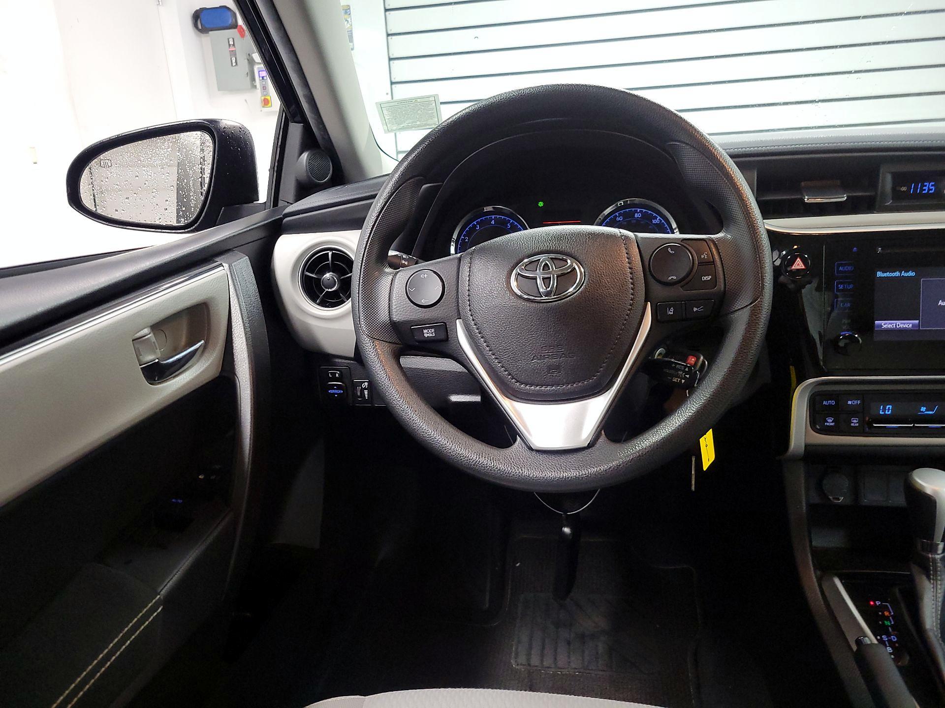 Thumbnail: 2018 Toyota Corolla - 10