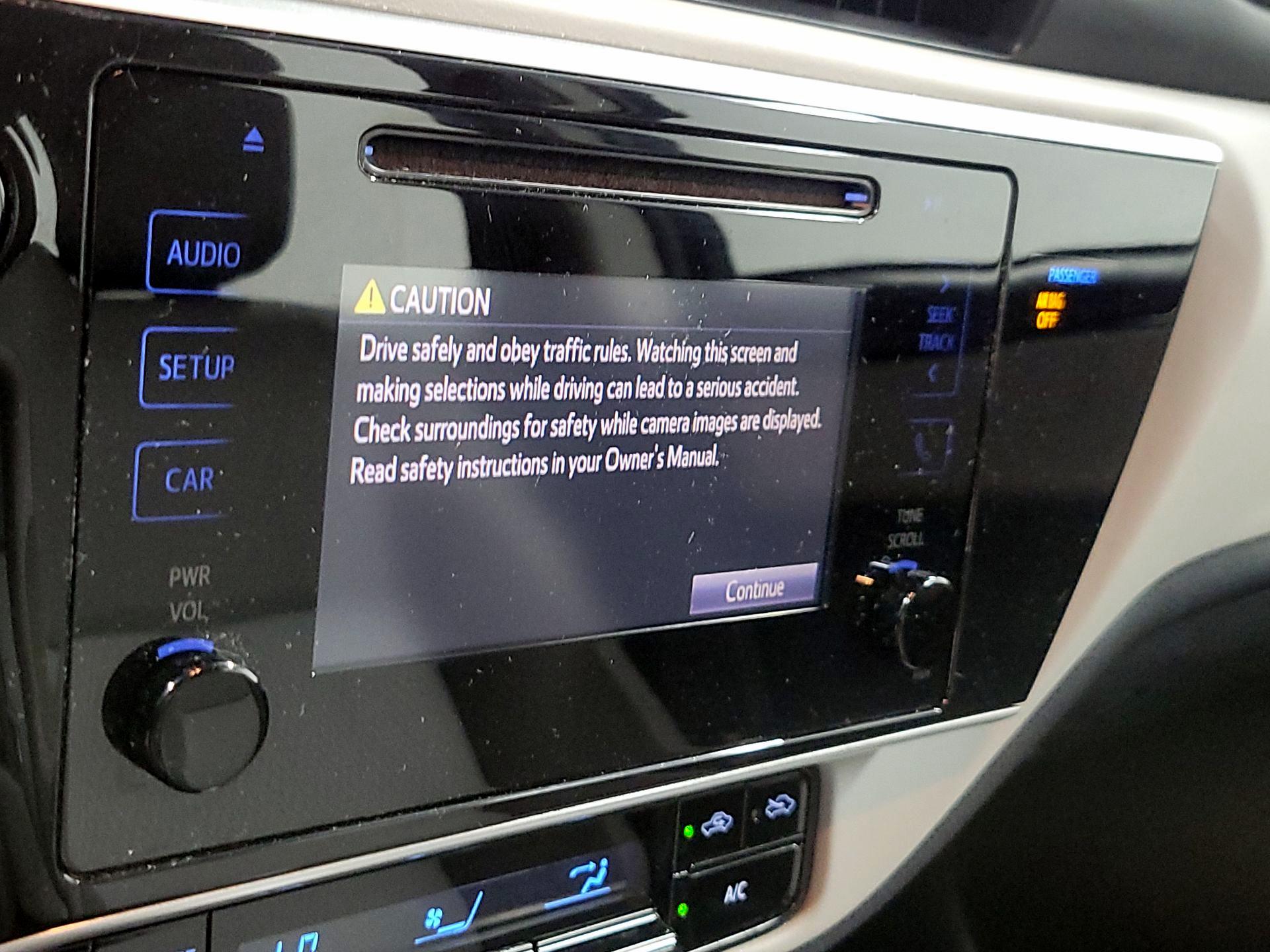 Thumbnail: 2018 Toyota Corolla - 13