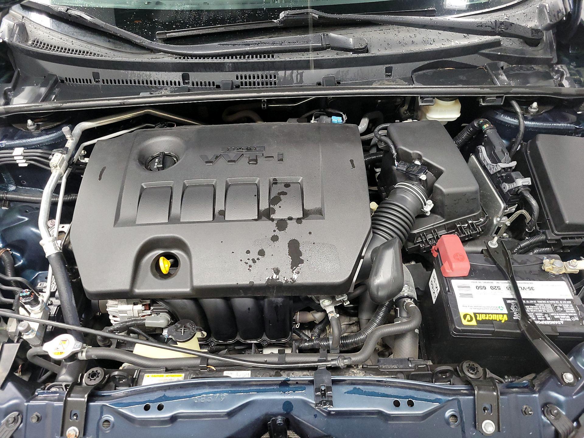 Thumbnail: 2018 Toyota Corolla - 18