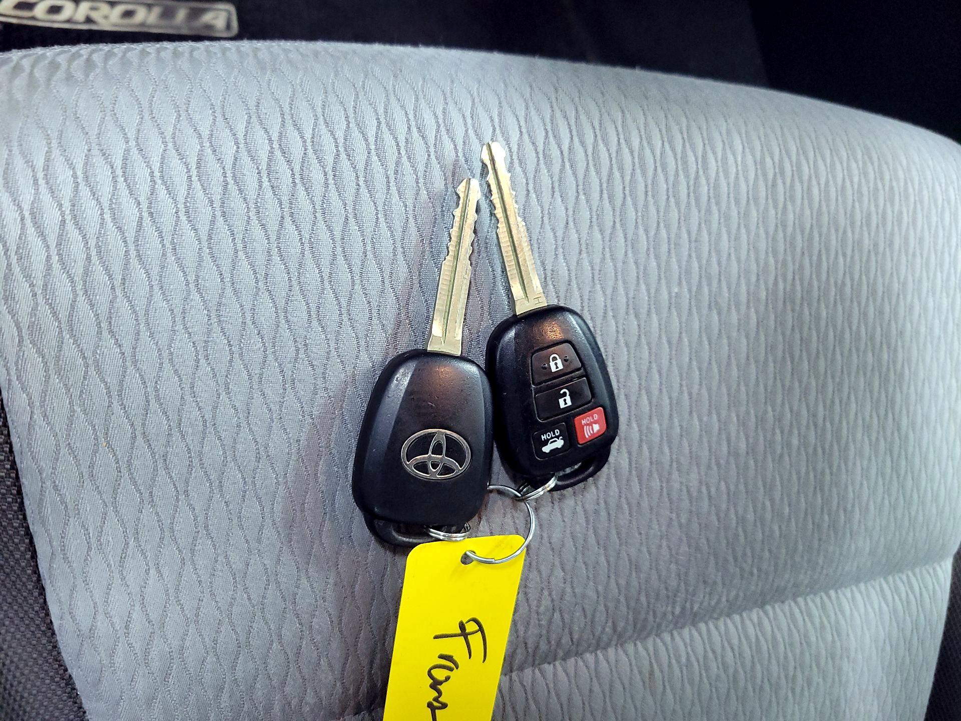 Thumbnail: 2018 Toyota Corolla - 19