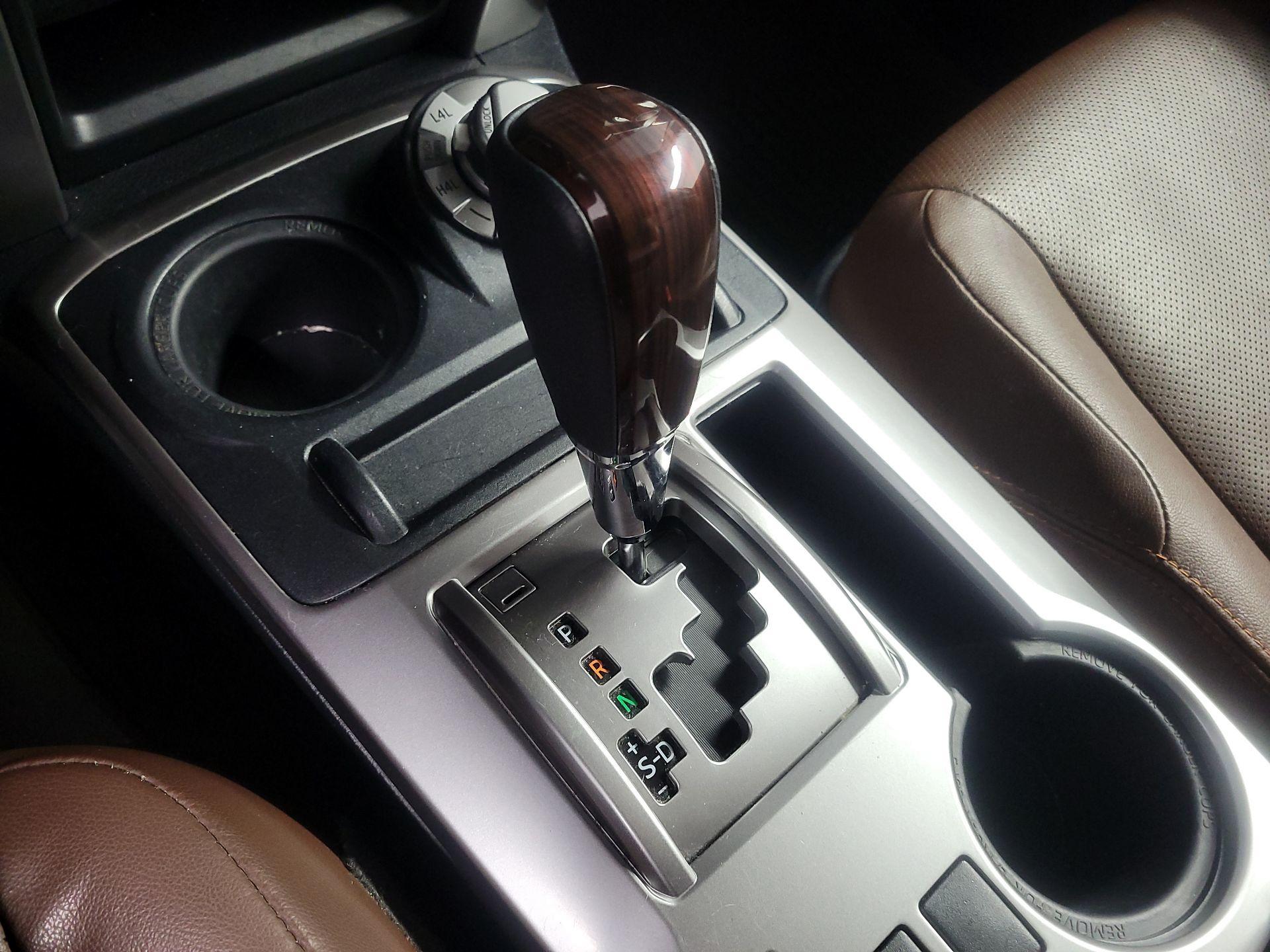 Thumbnail: 2022 Toyota 4Runner - 17