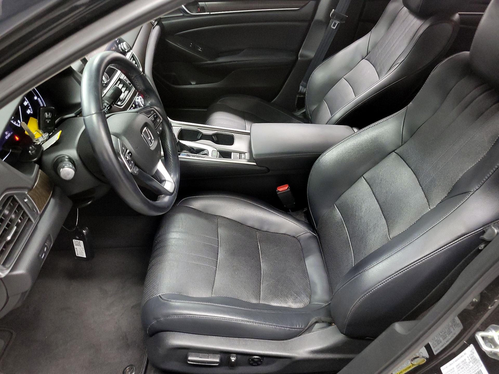 Thumbnail: 2018 Honda Accord - 11