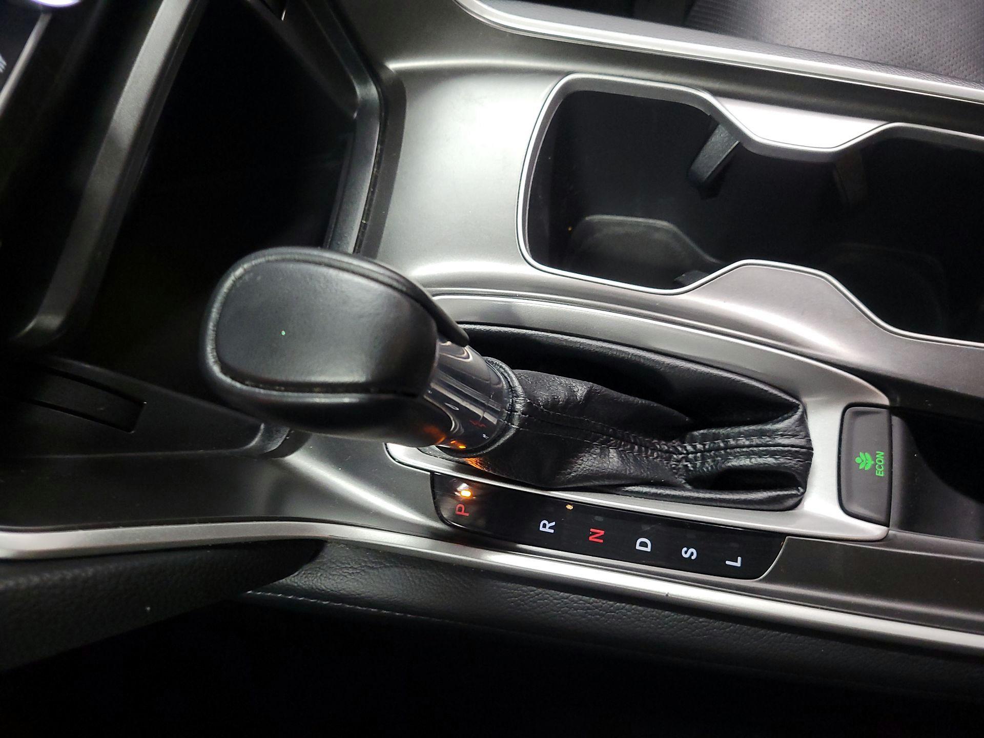 Thumbnail: 2018 Honda Accord - 16