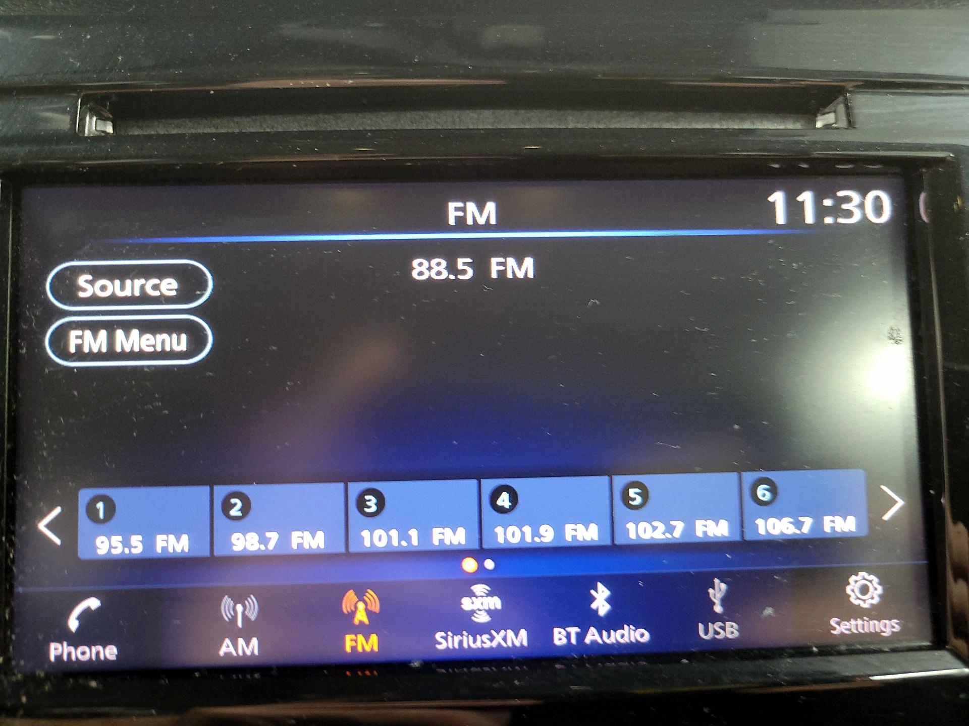 Thumbnail: 2018 Nissan Rogue - 15