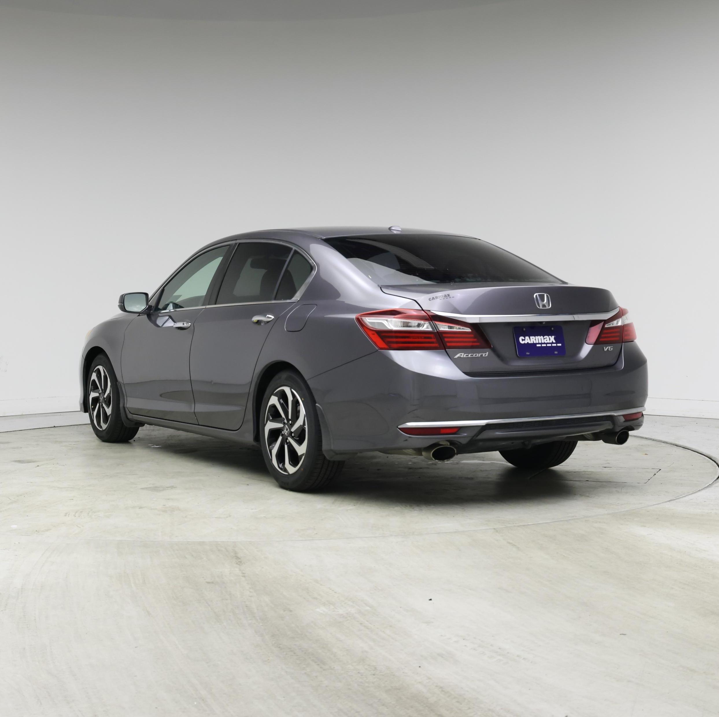 Thumbnail: 2017 Honda Accord - 2