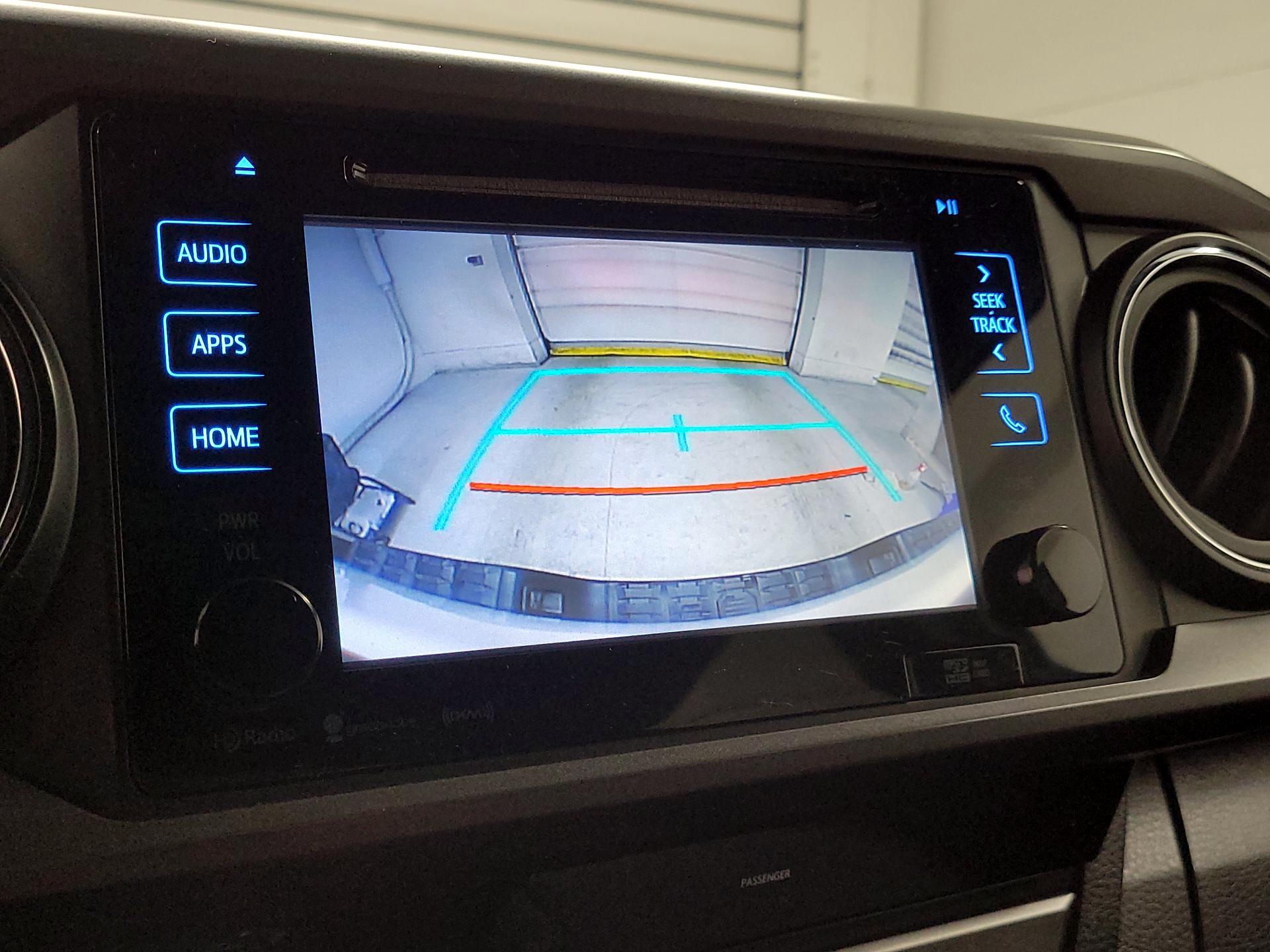 Thumbnail: 2017 Toyota Tacoma - 14