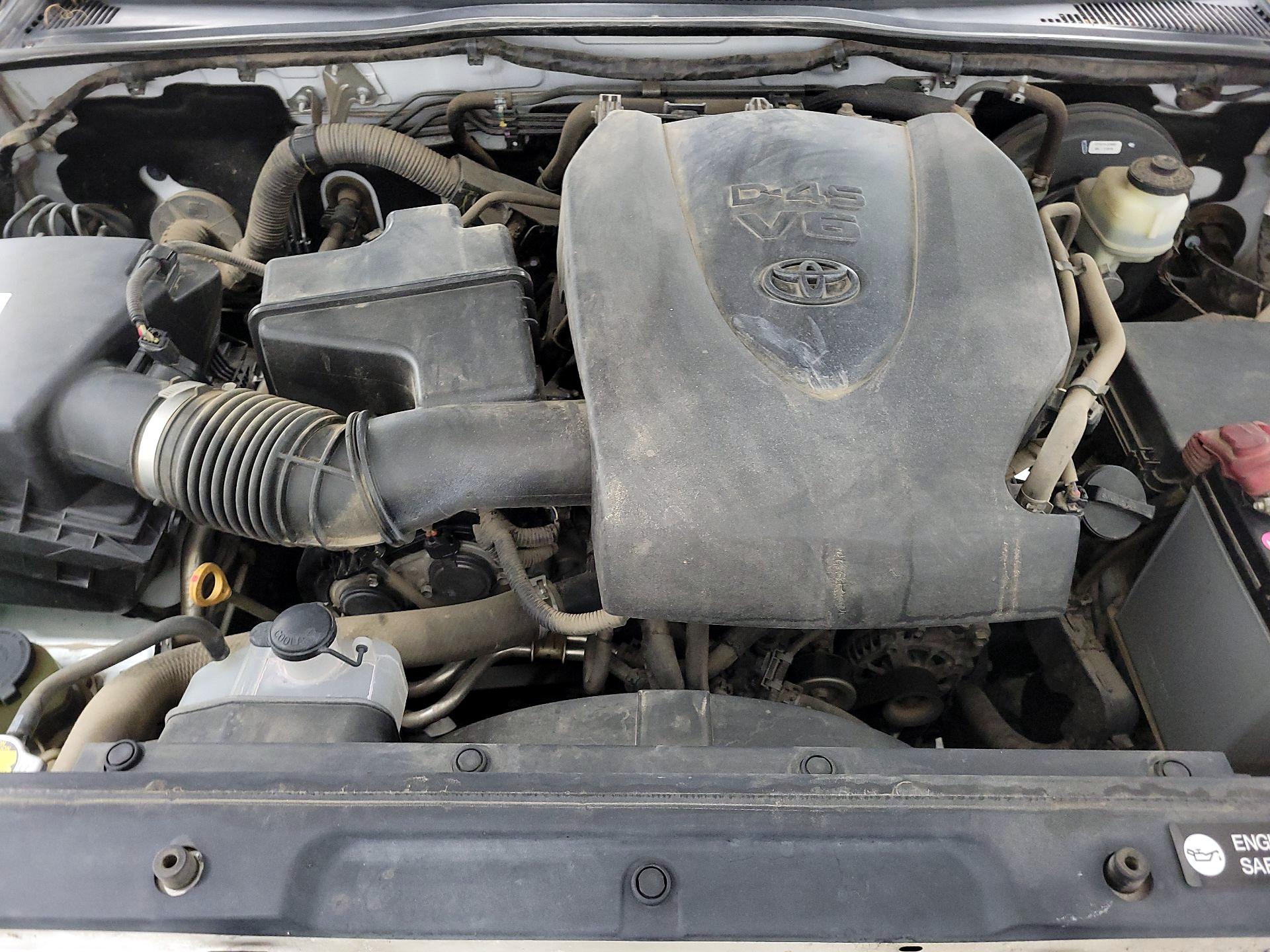 Thumbnail: 2017 Toyota Tacoma - 19