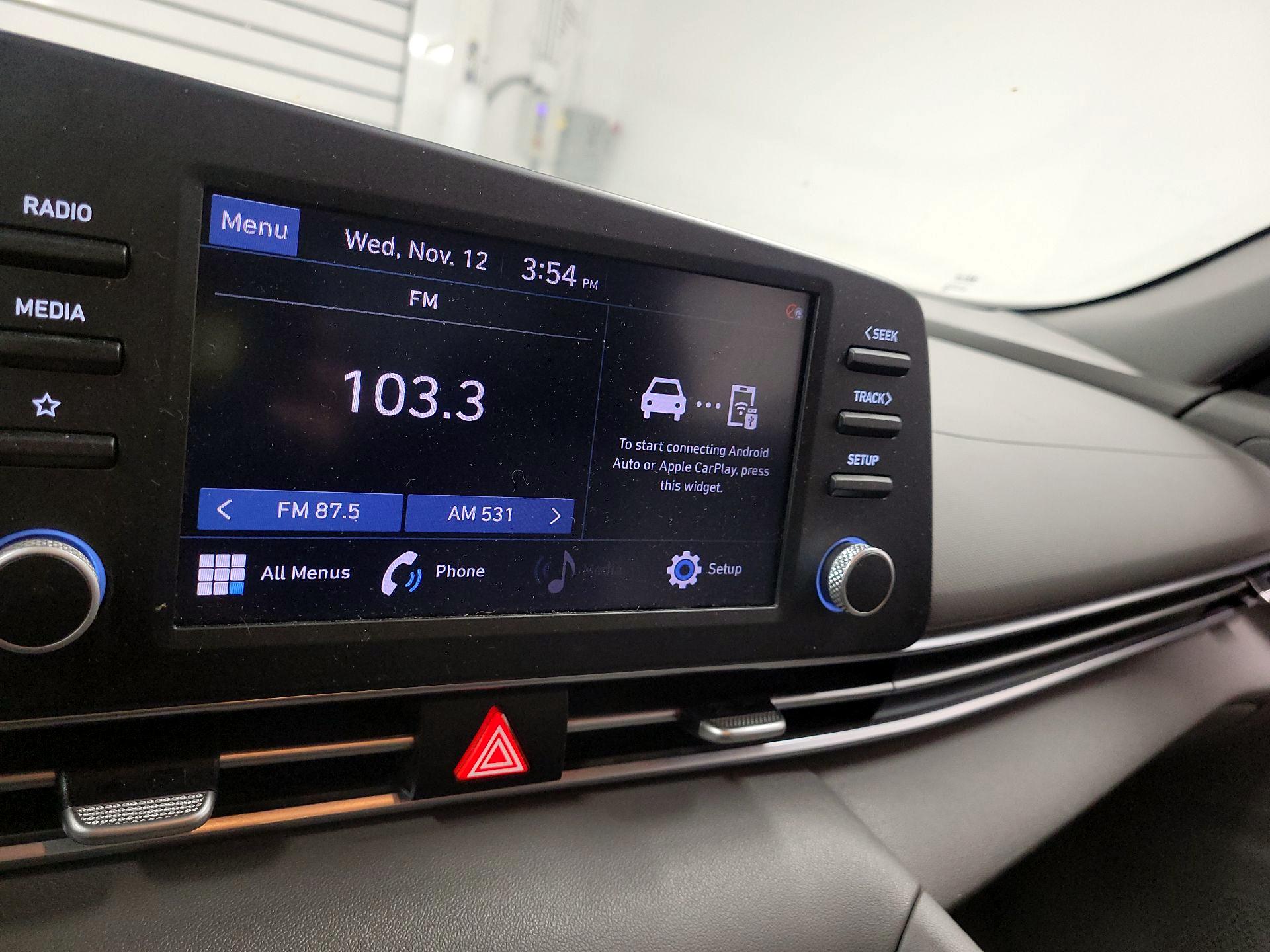 Thumbnail: 2021 Hyundai Elantra - 15