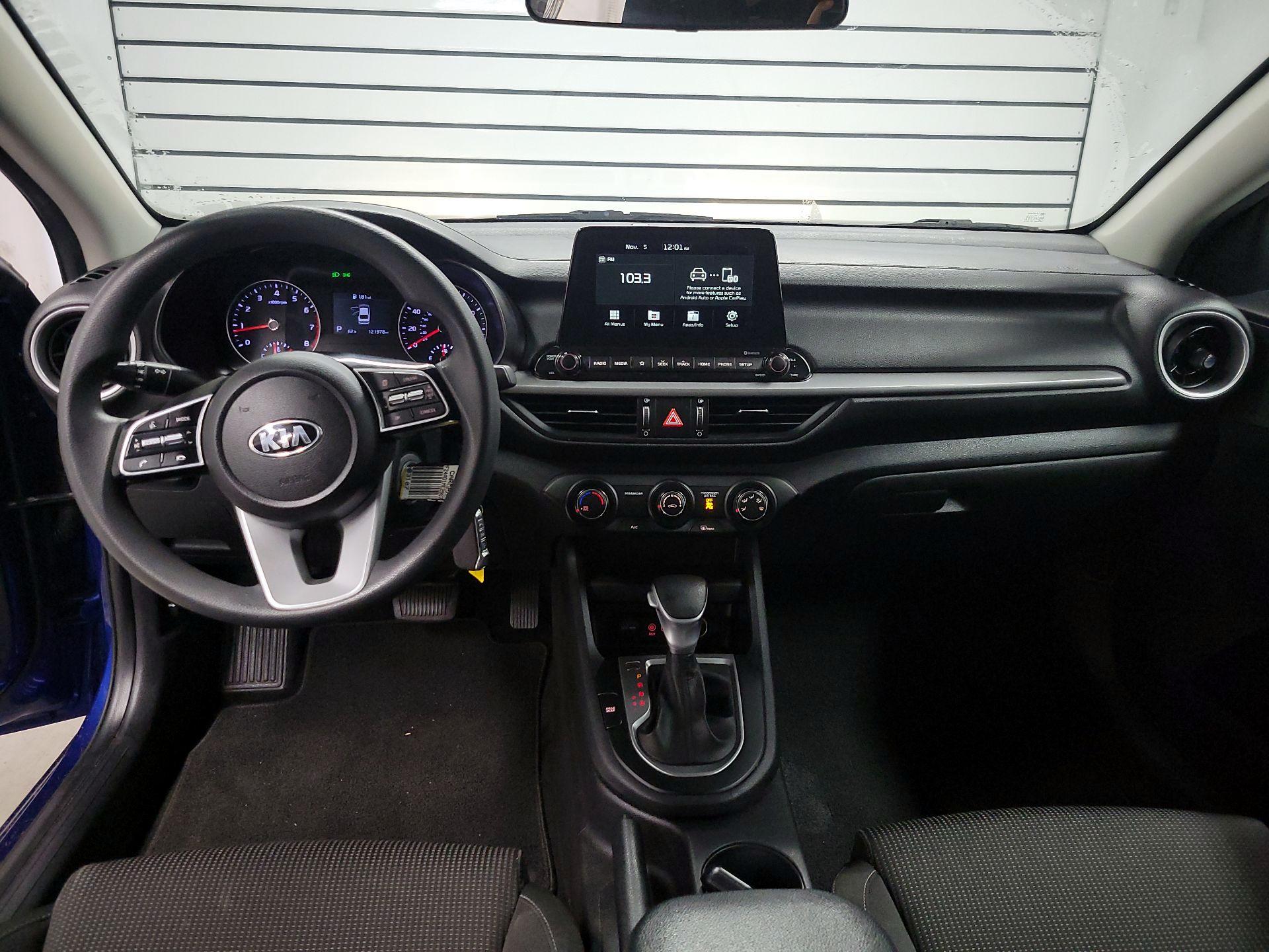 Thumbnail: 2021 Kia Forte - 9