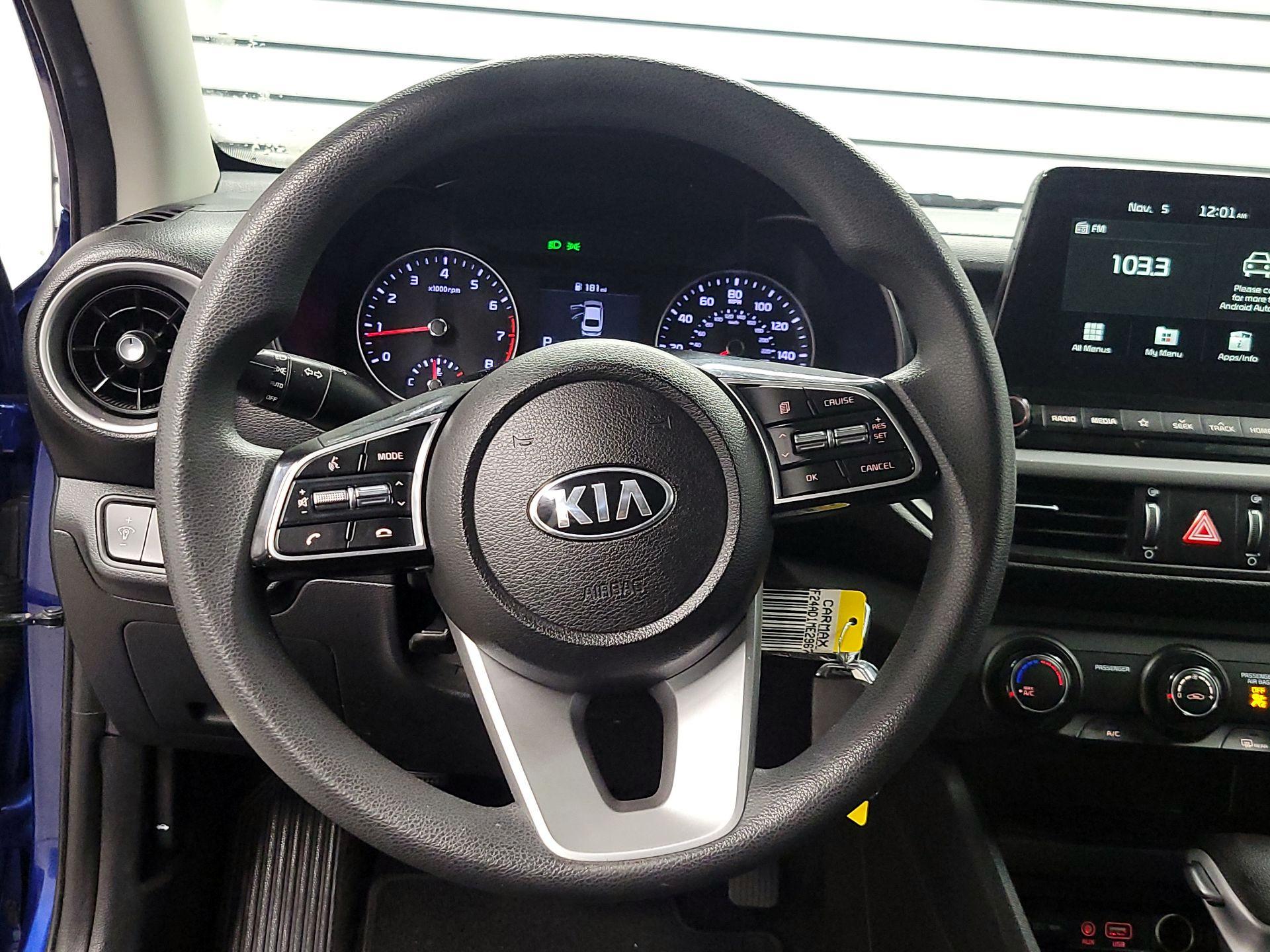 Thumbnail: 2021 Kia Forte - 10