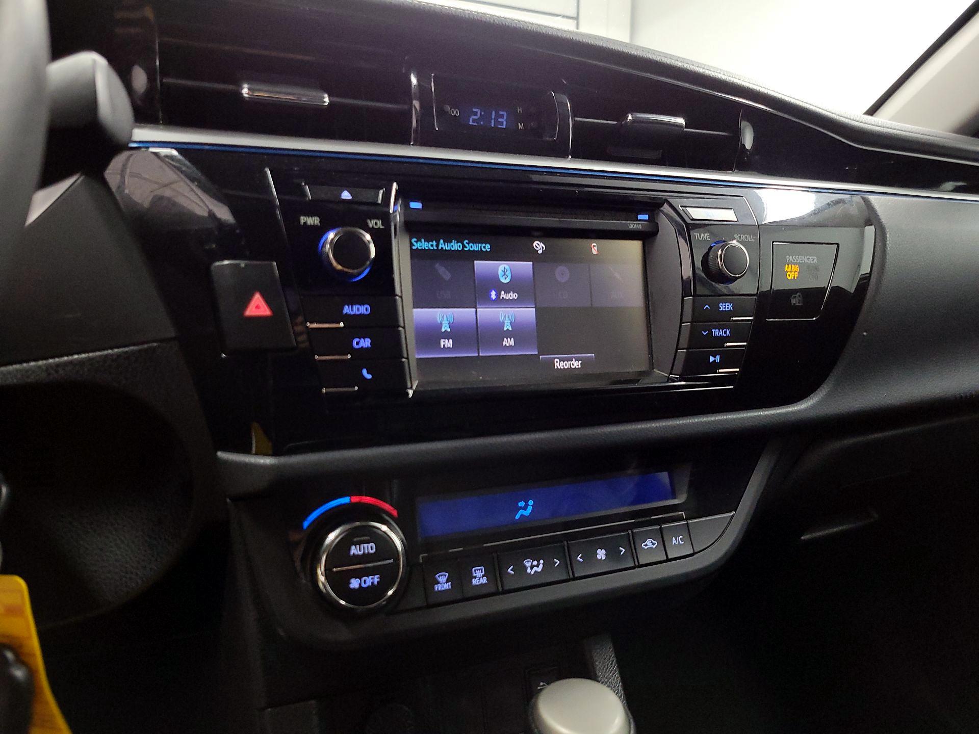 Thumbnail: 2014 Toyota Corolla - 15