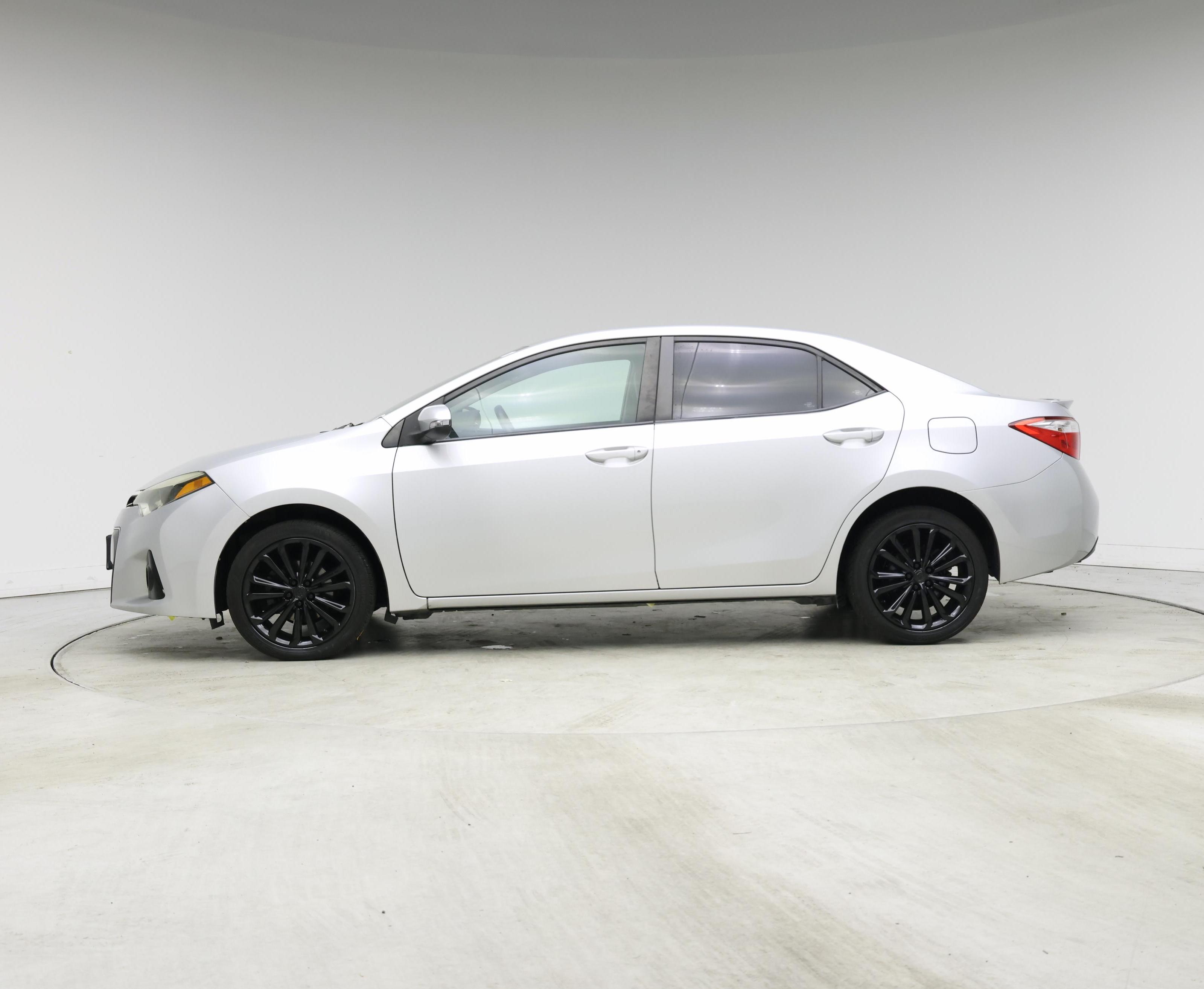 Thumbnail: 2014 Toyota Corolla - 3