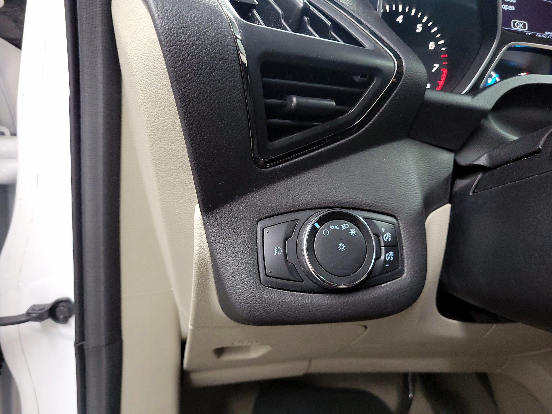 Thumbnail: 2014 Ford Escape - 13