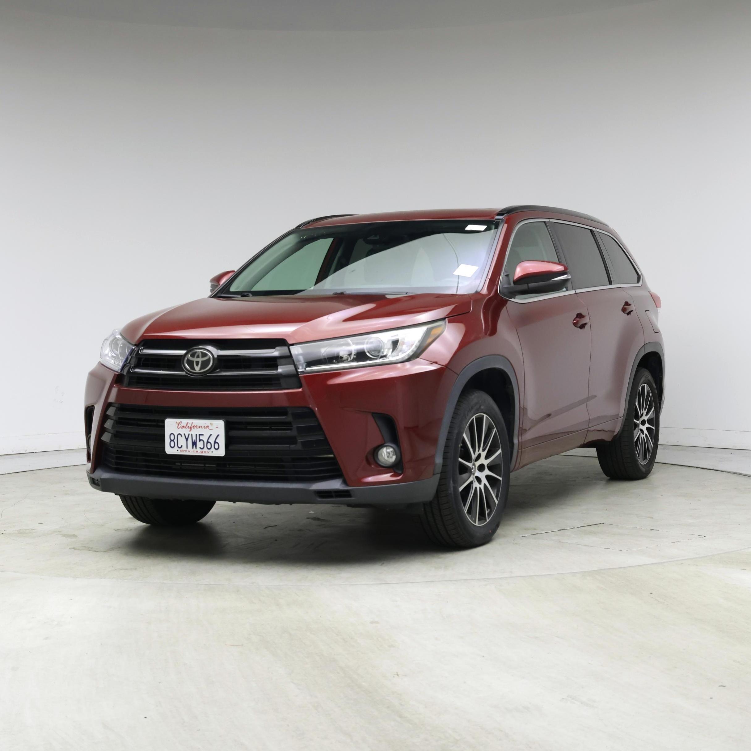 Thumbnail: 2018 Toyota Highlander - 4