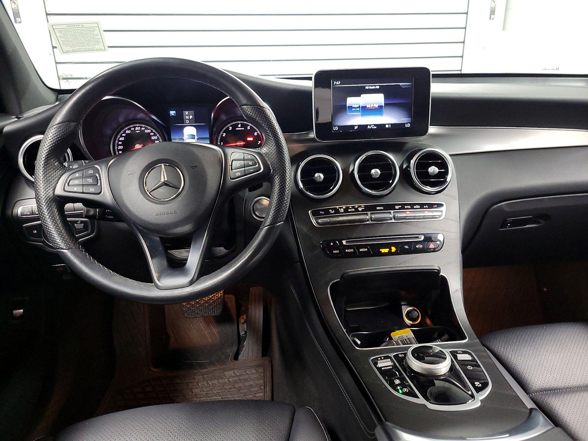 Thumbnail: 2019 Mercedes-Benz GLC - 9