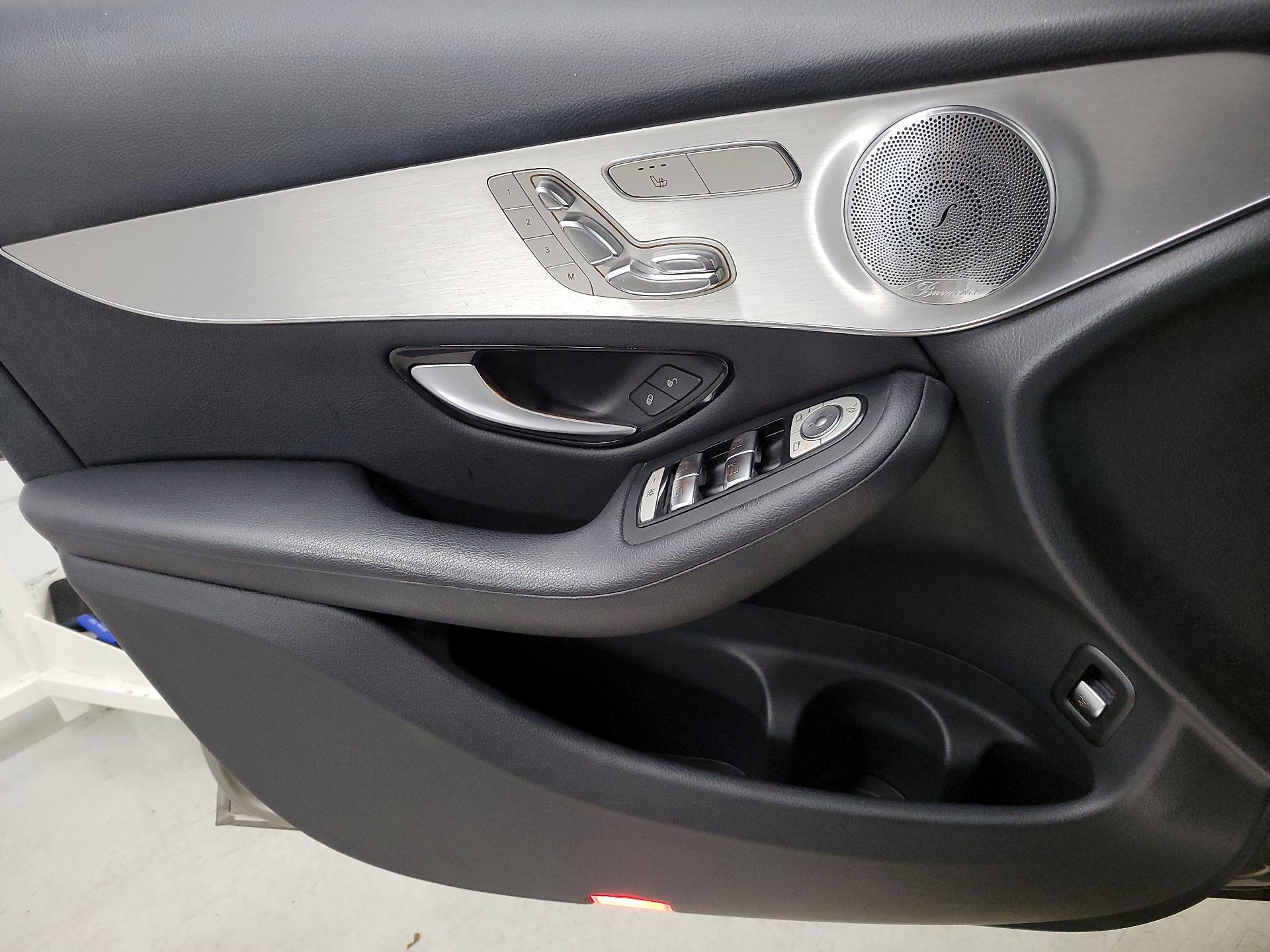 Thumbnail: 2019 Mercedes-Benz GLC - 12