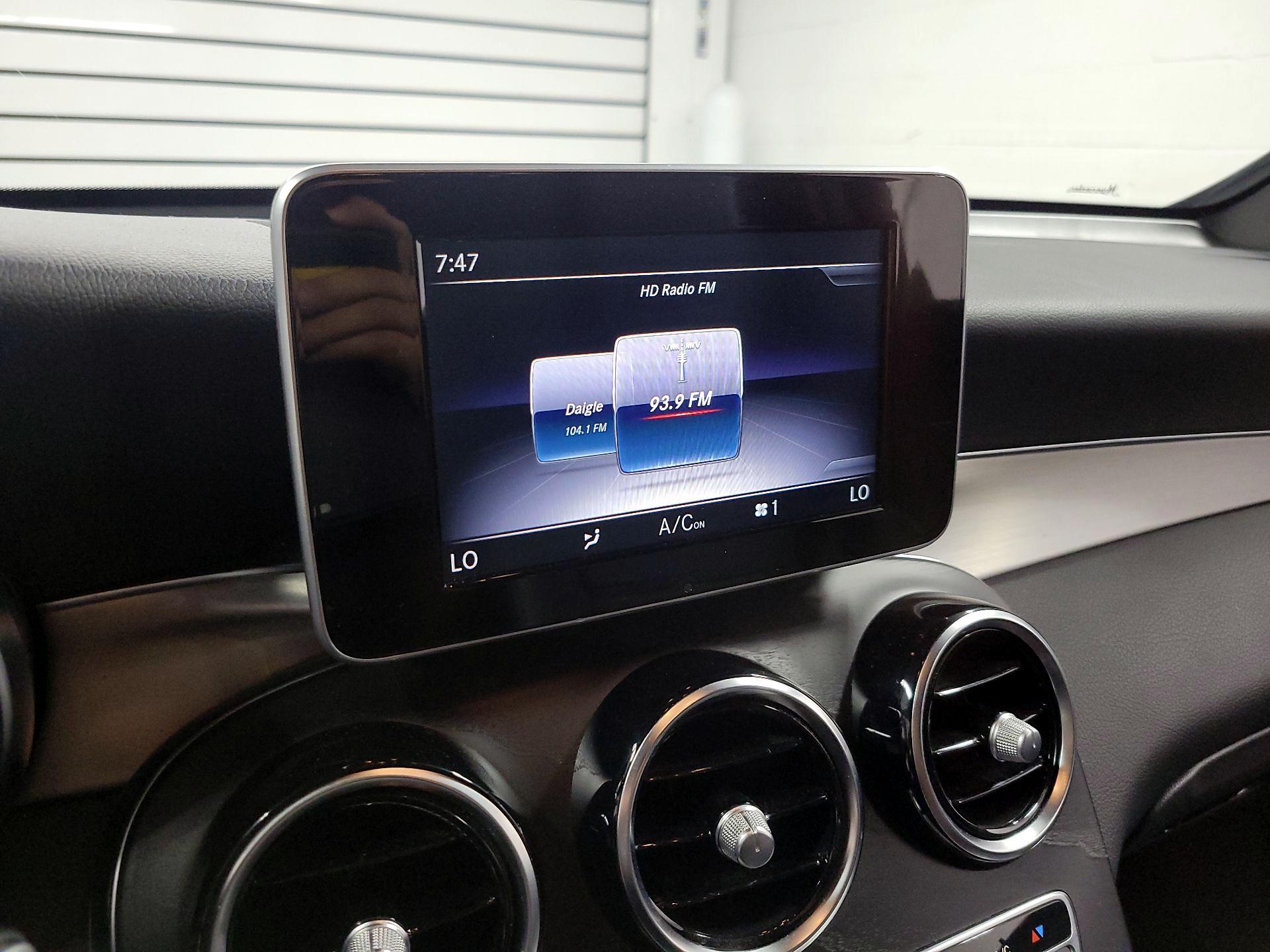 Thumbnail: 2019 Mercedes-Benz GLC - 14