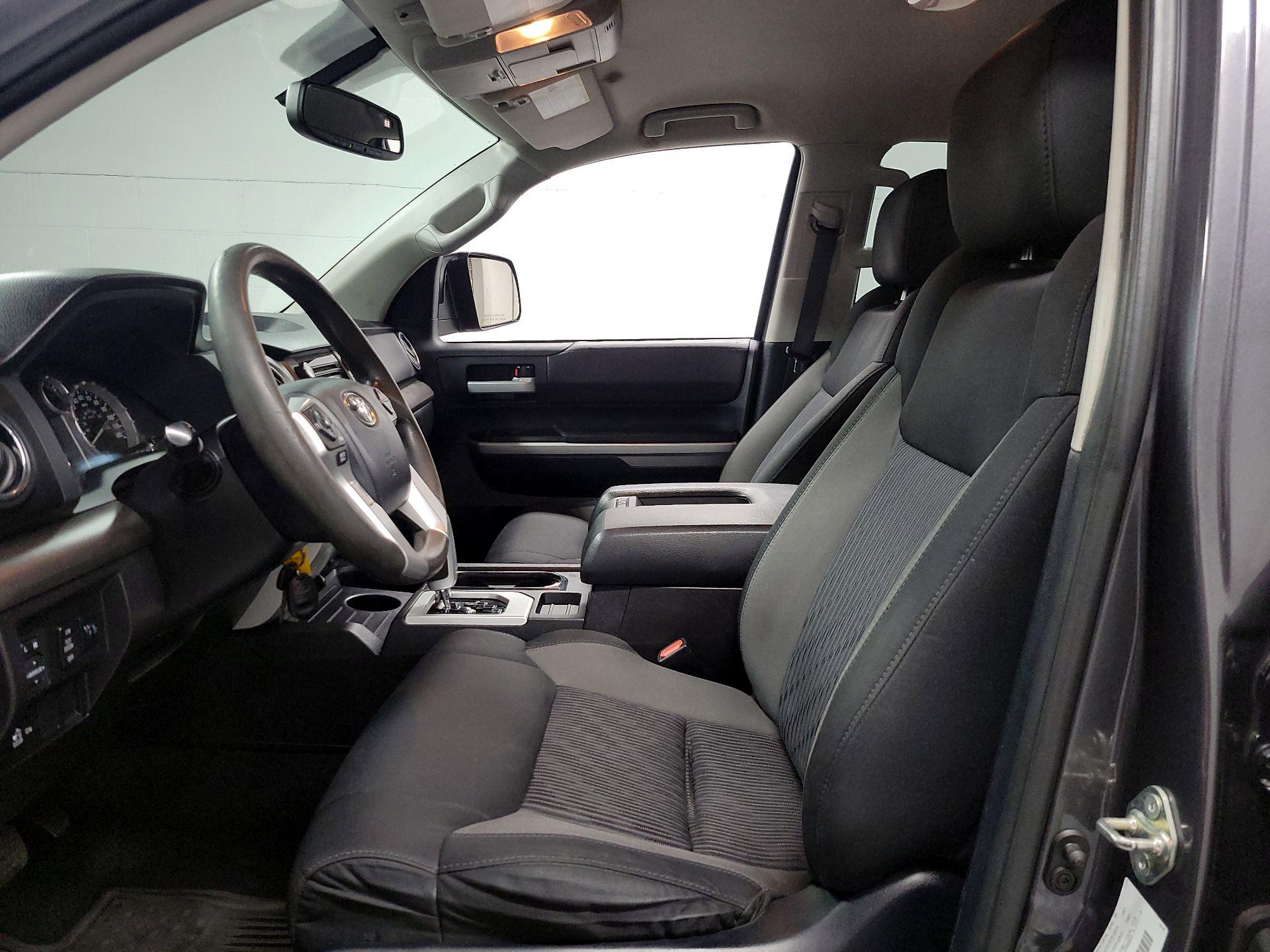 Thumbnail: 2015 Toyota Tundra - 11