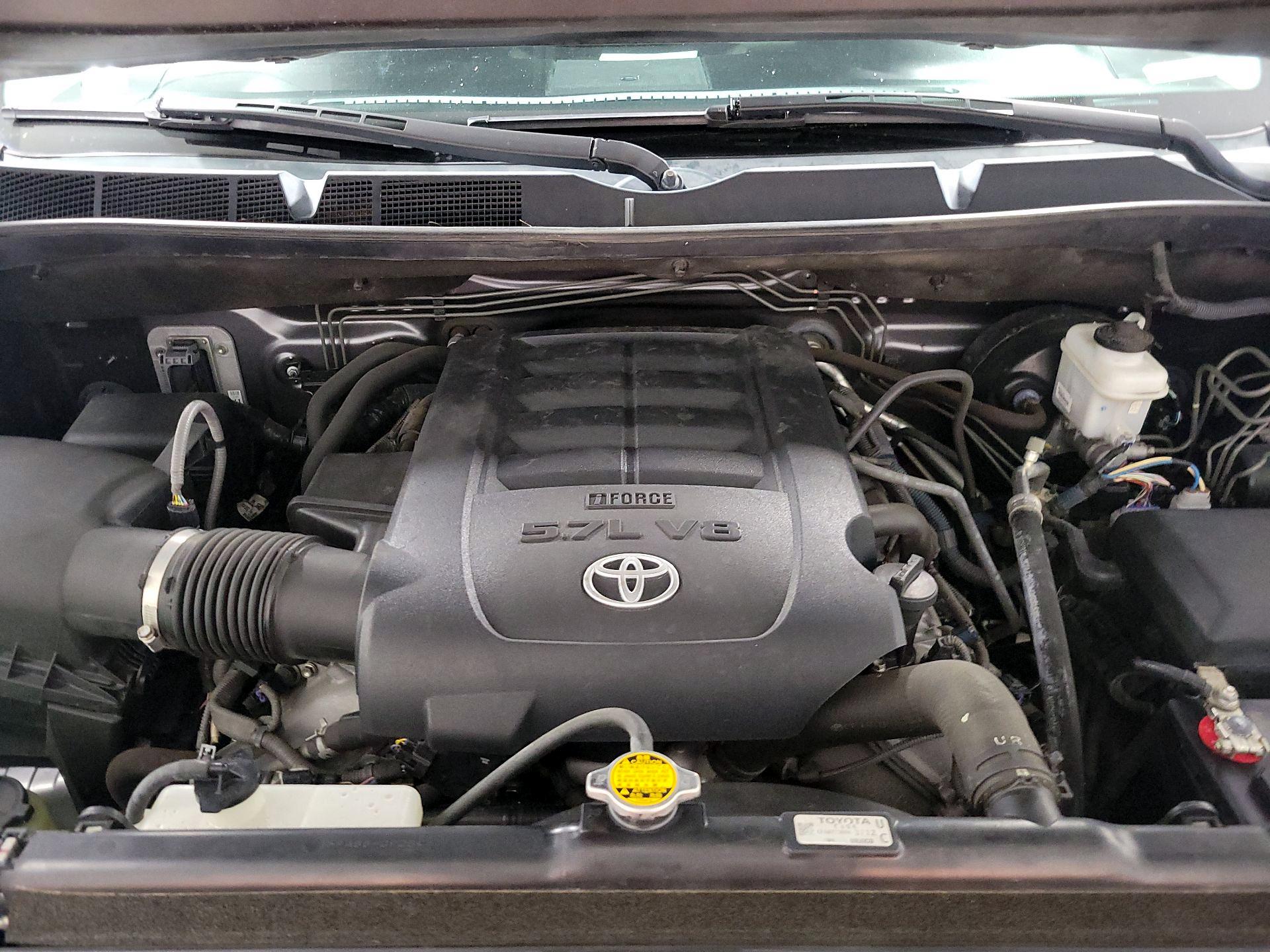 Thumbnail: 2015 Toyota Tundra - 19