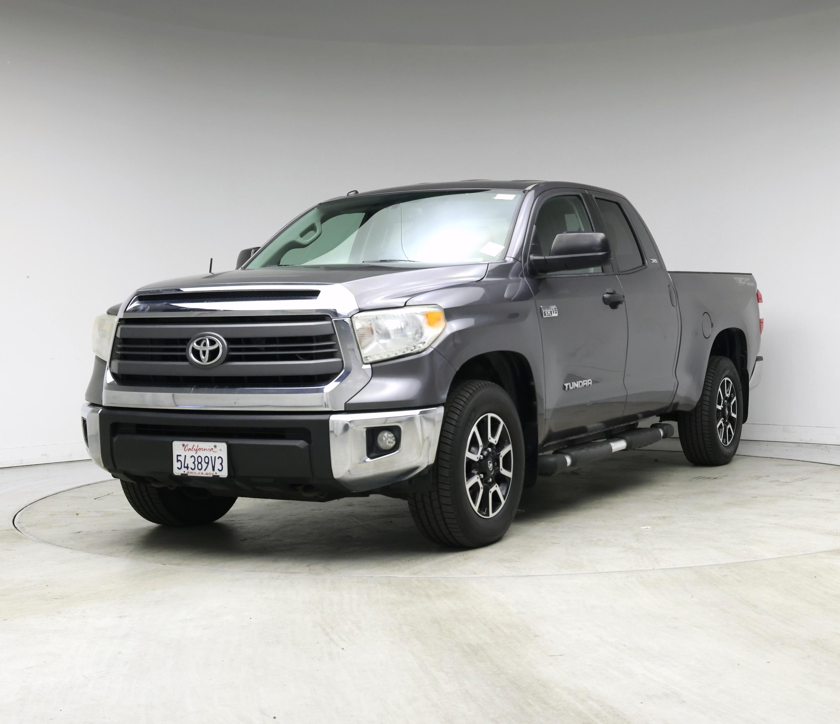 Thumbnail: 2015 Toyota Tundra - 4