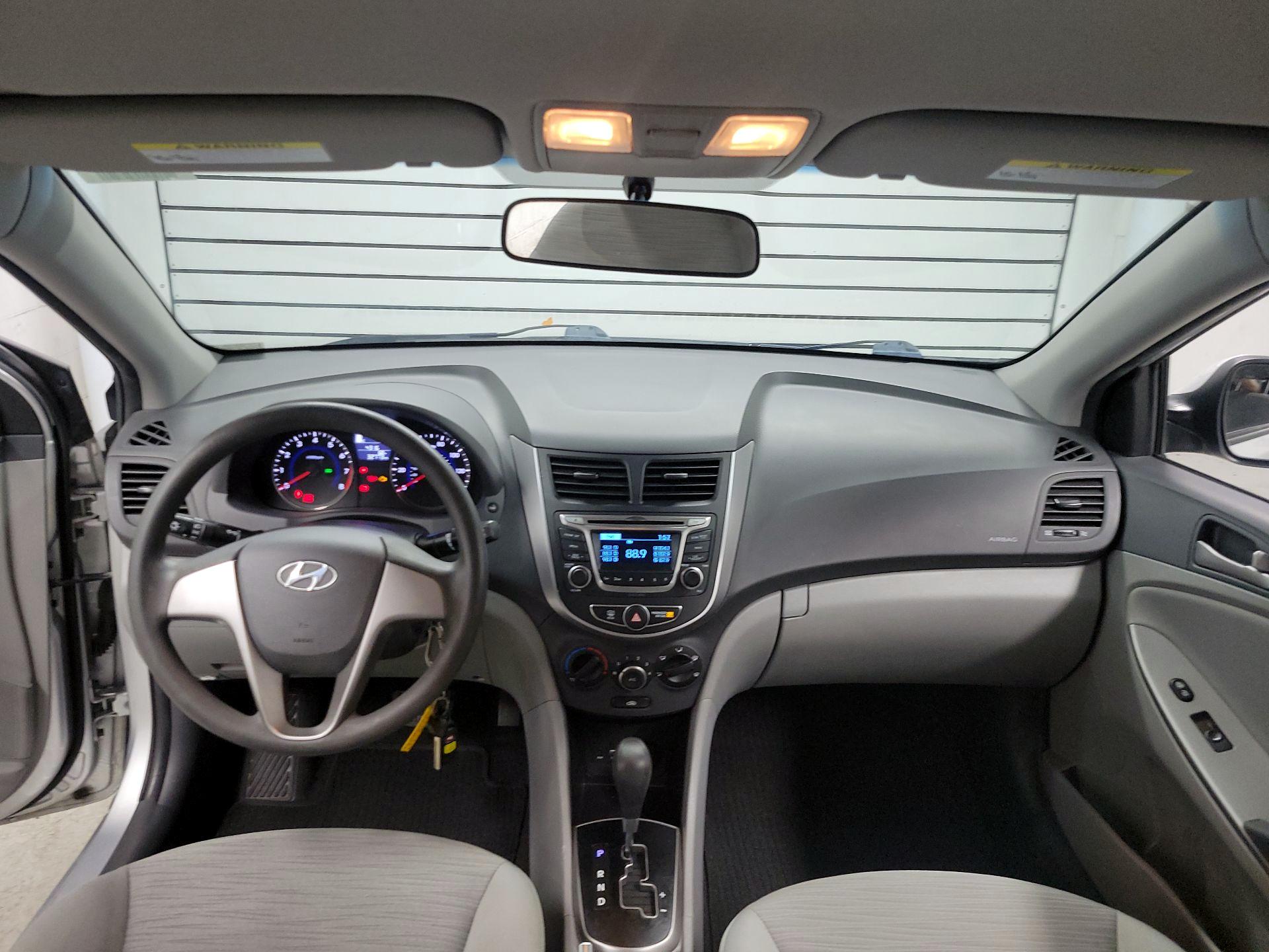 Thumbnail: 2016 Hyundai Accent - 9