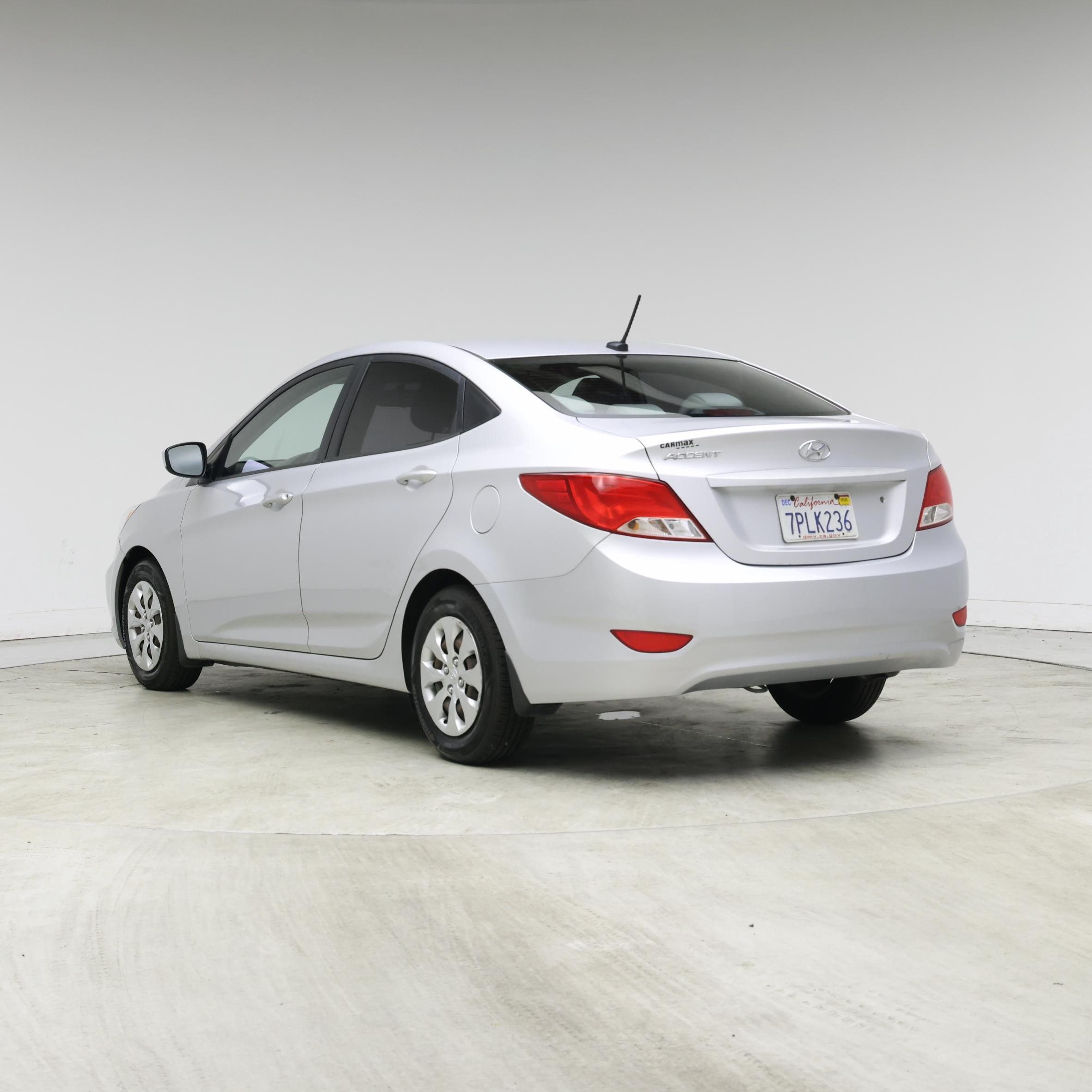 Thumbnail: 2016 Hyundai Accent - 2