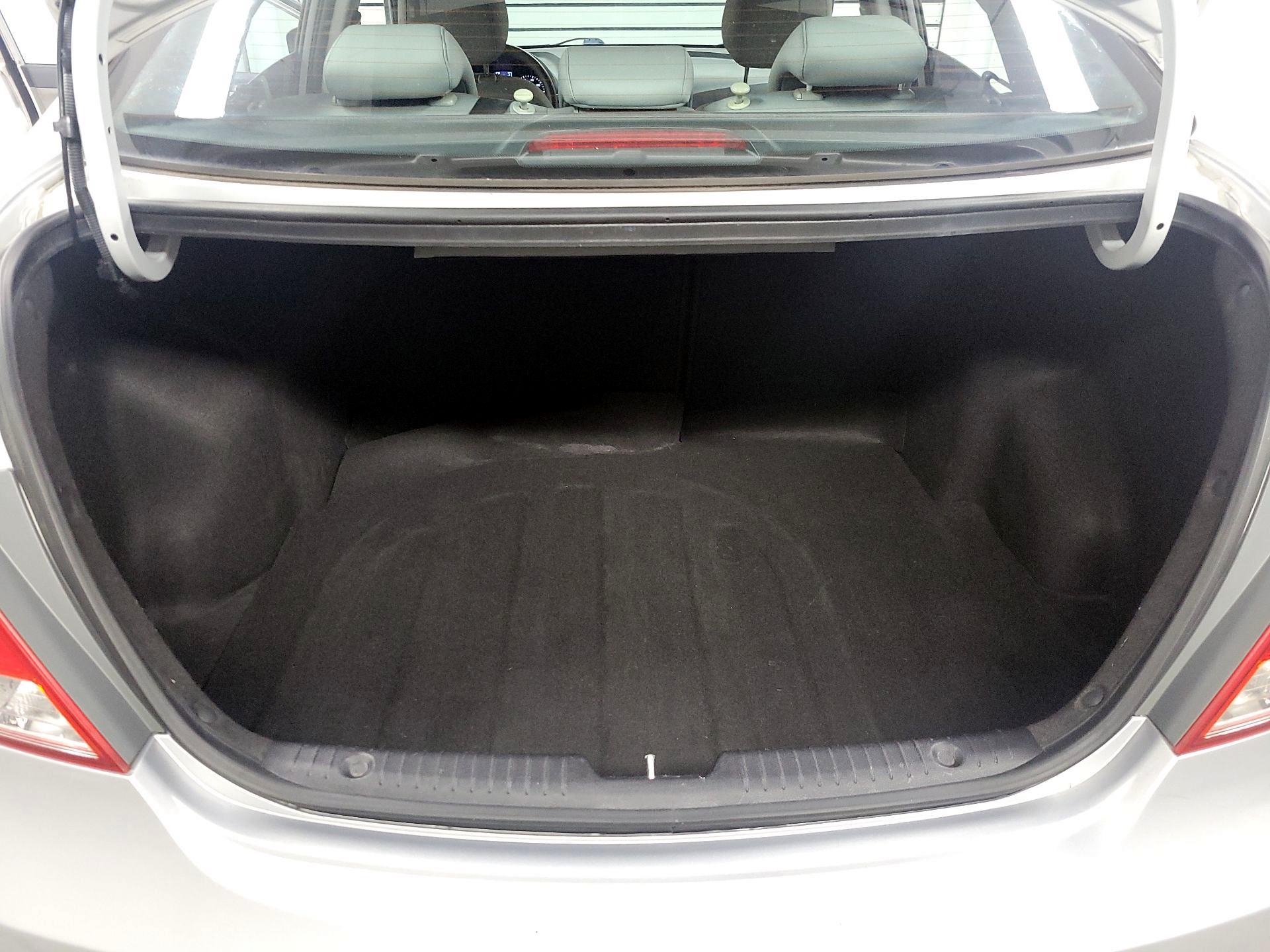 Thumbnail: 2016 Hyundai Accent - 19