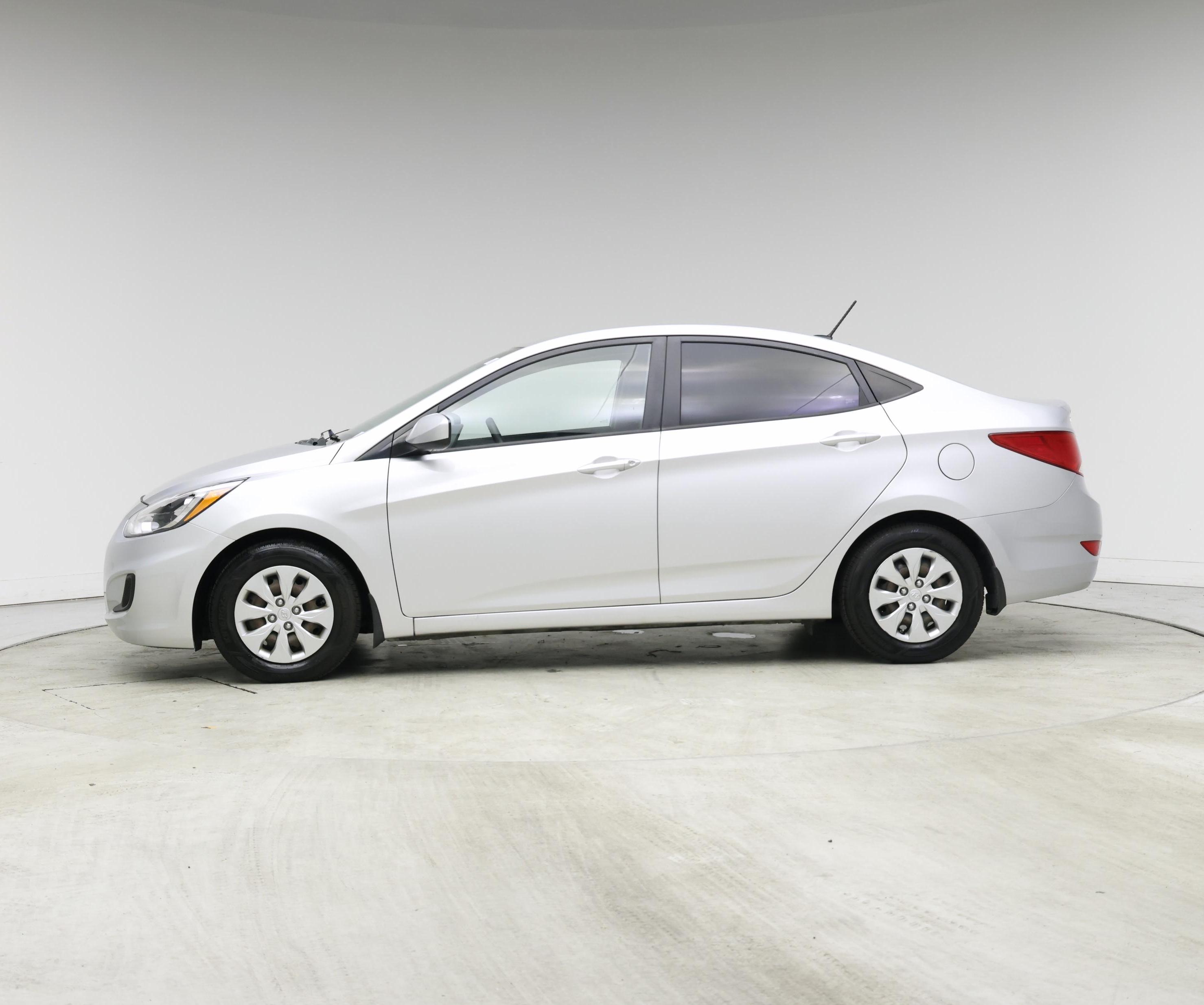 Thumbnail: 2016 Hyundai Accent - 3