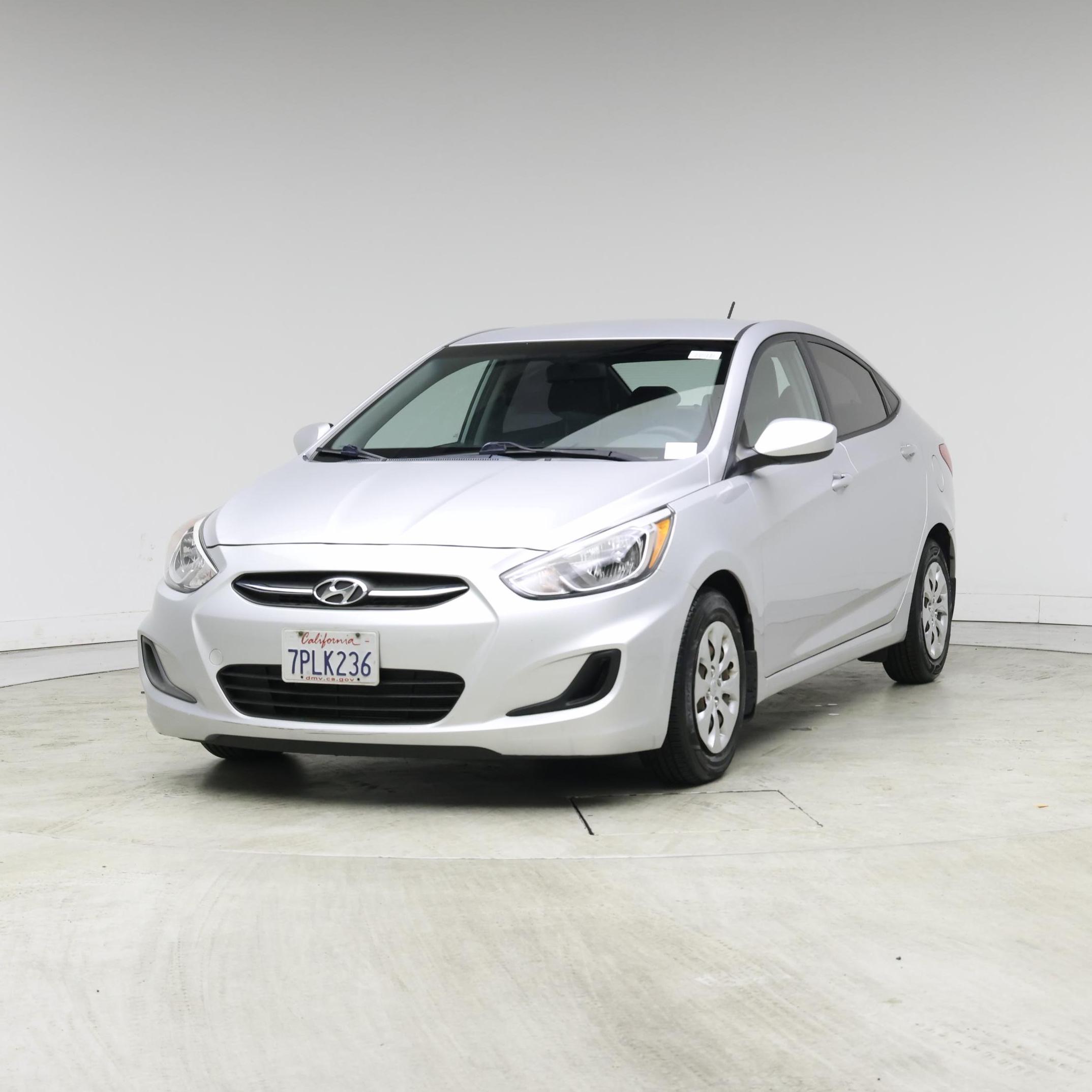 Thumbnail: 2016 Hyundai Accent - 4