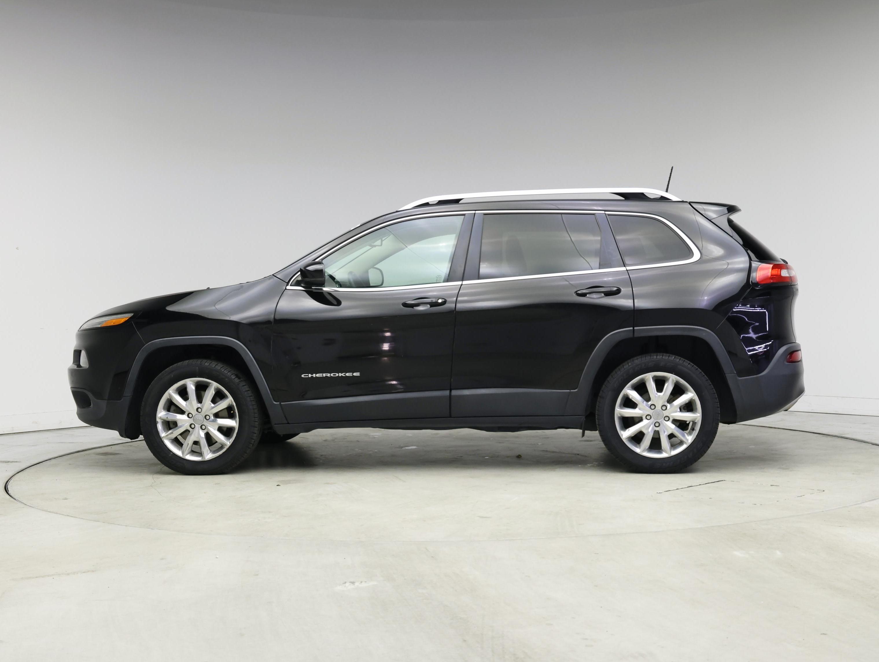 Thumbnail: 2017 Jeep Cherokee - 3