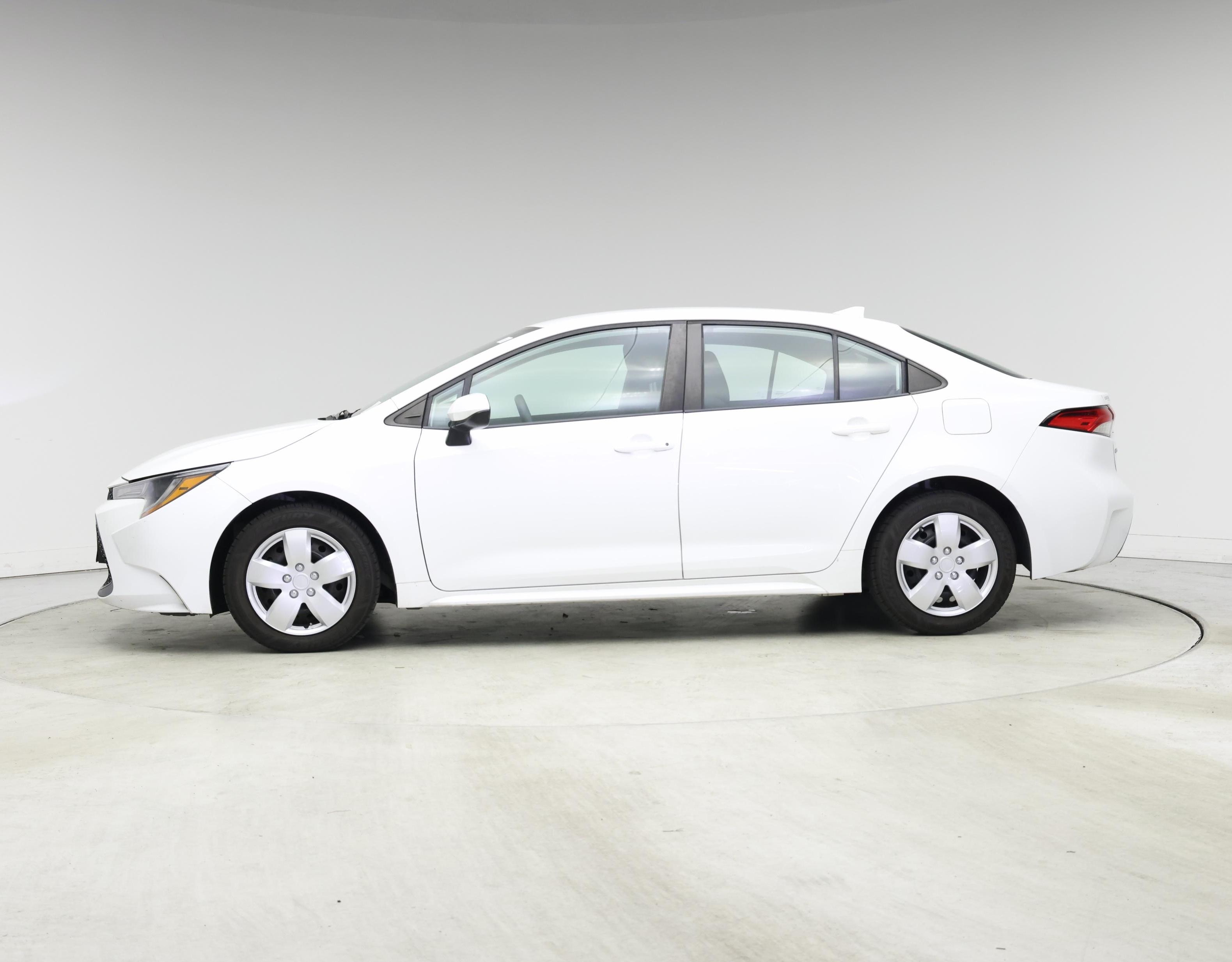 Thumbnail: 2022 Toyota Corolla - 3