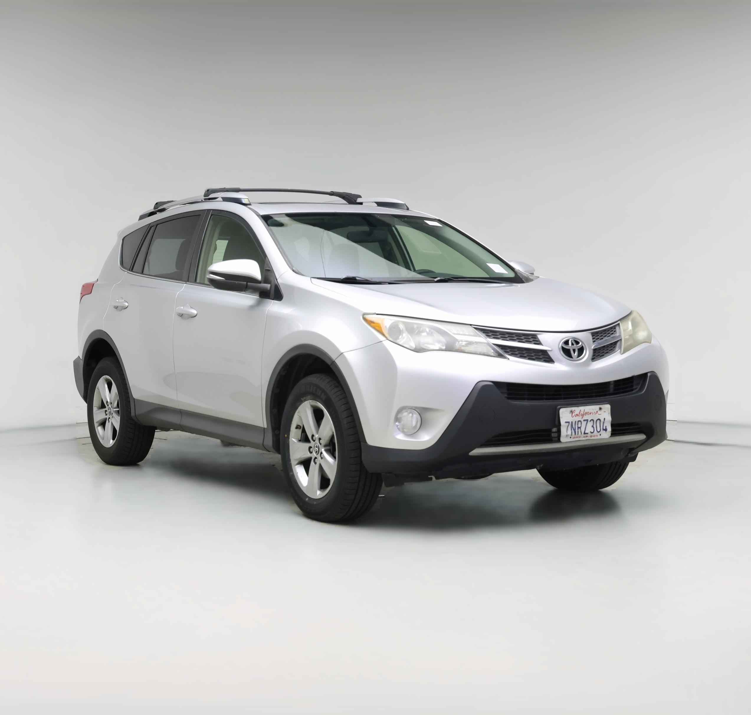 Thumbnail: 2015 Toyota RAV4 - 1