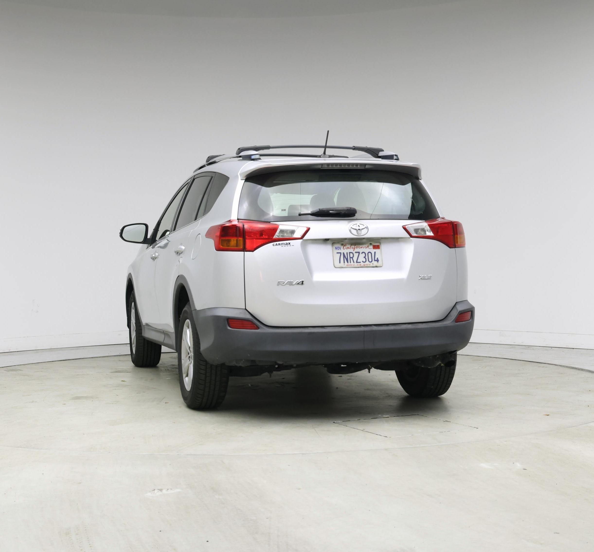 Thumbnail: 2015 Toyota RAV4 - 6