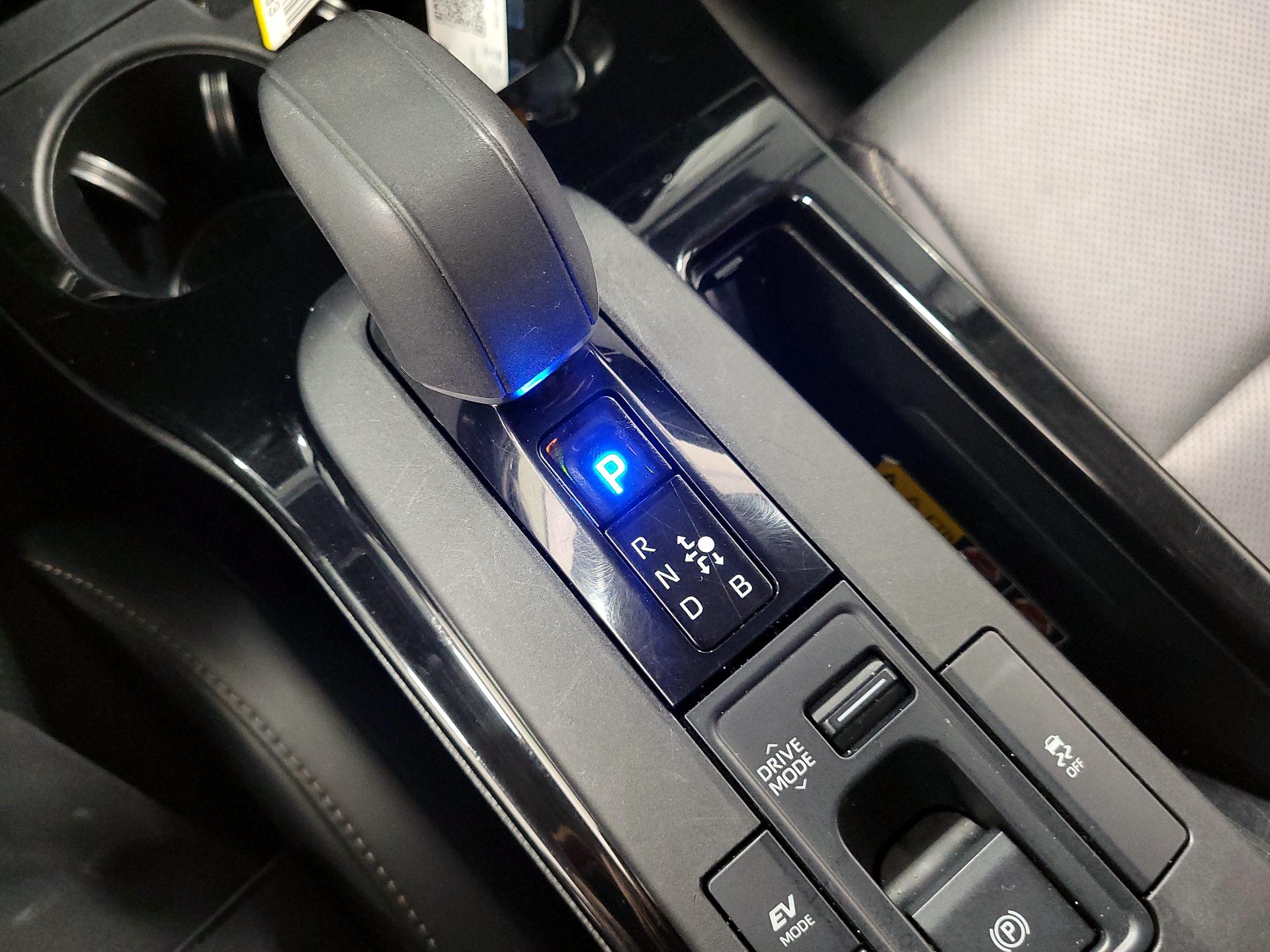 Thumbnail: 2024 Toyota Prius - 16