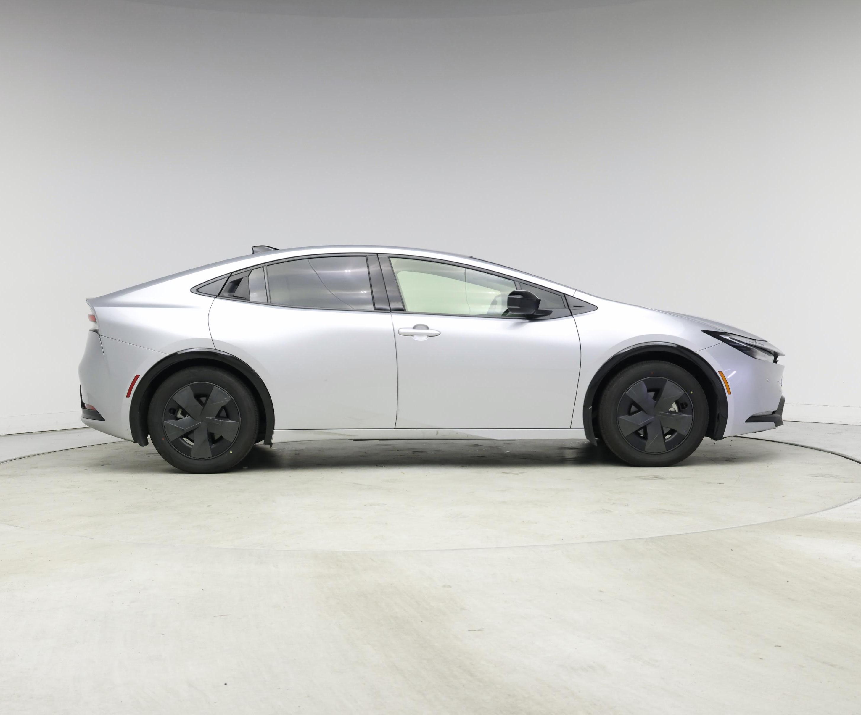 Thumbnail: 2024 Toyota Prius - 7