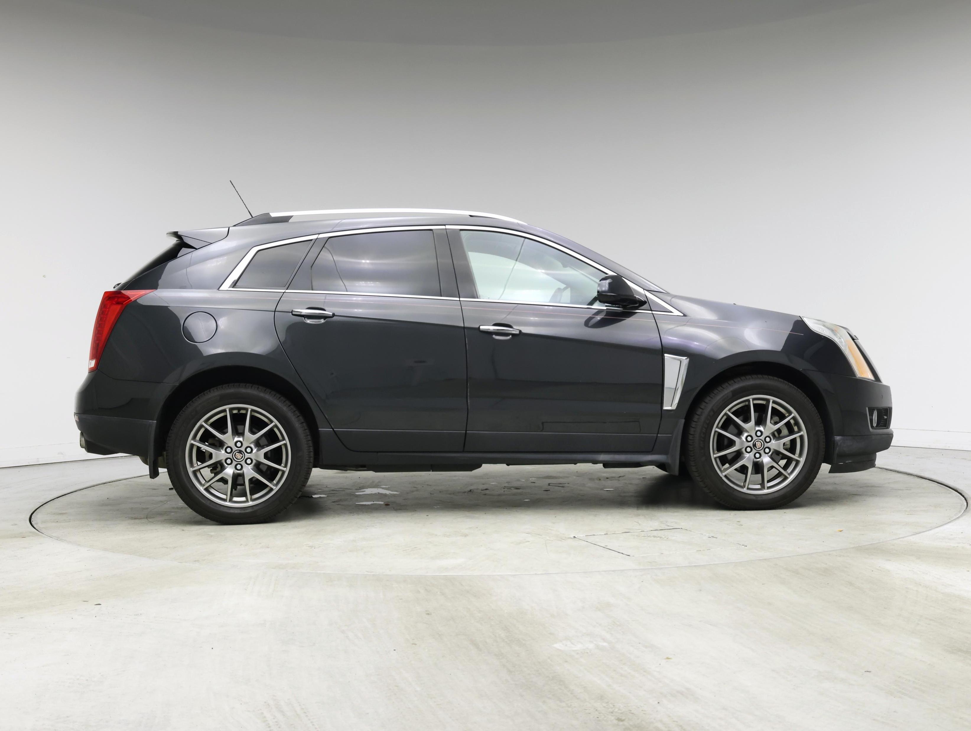 Thumbnail: 2015 Cadillac SRX - 7