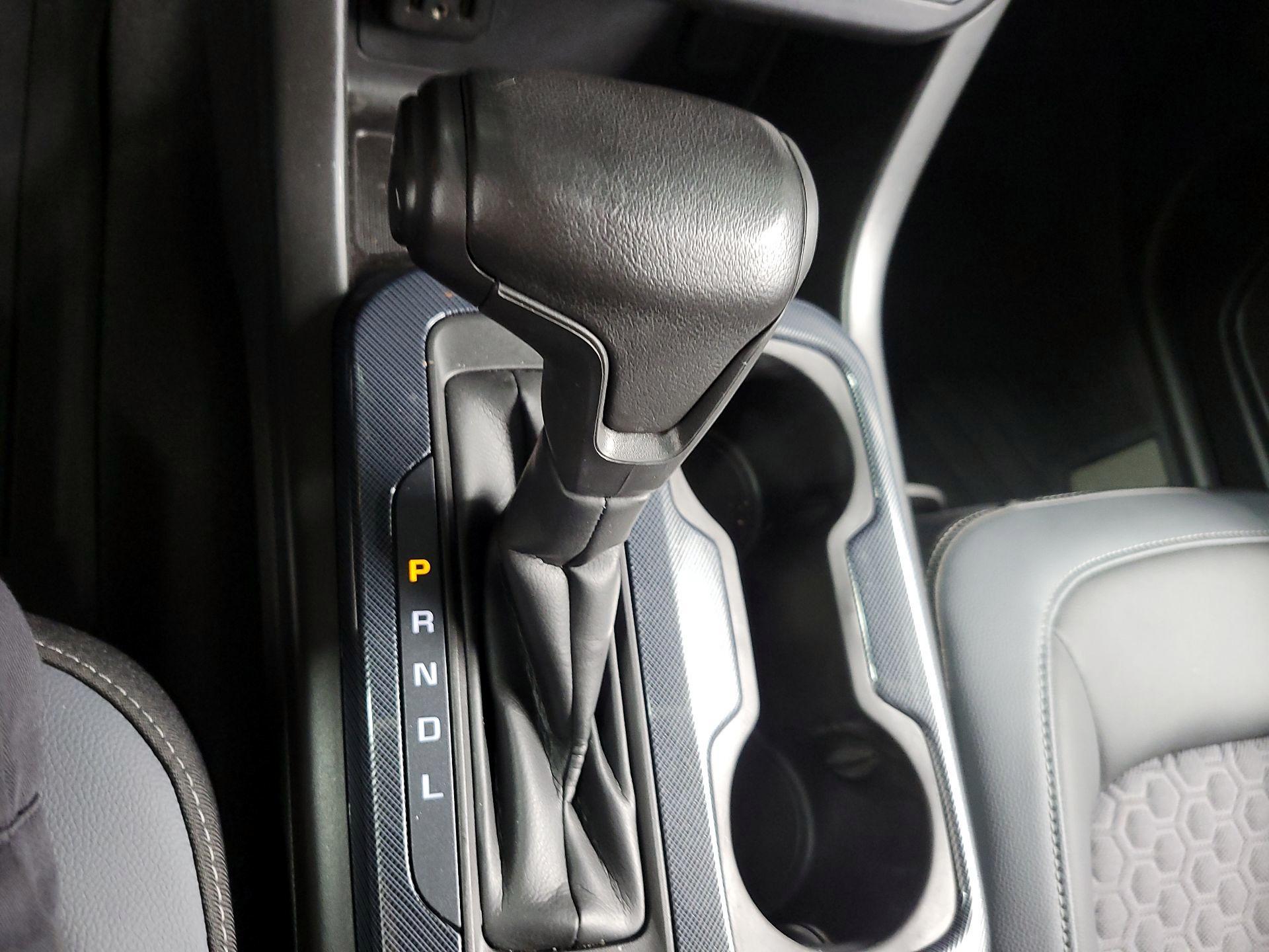 Thumbnail: 2021 Chevrolet Colorado - 16