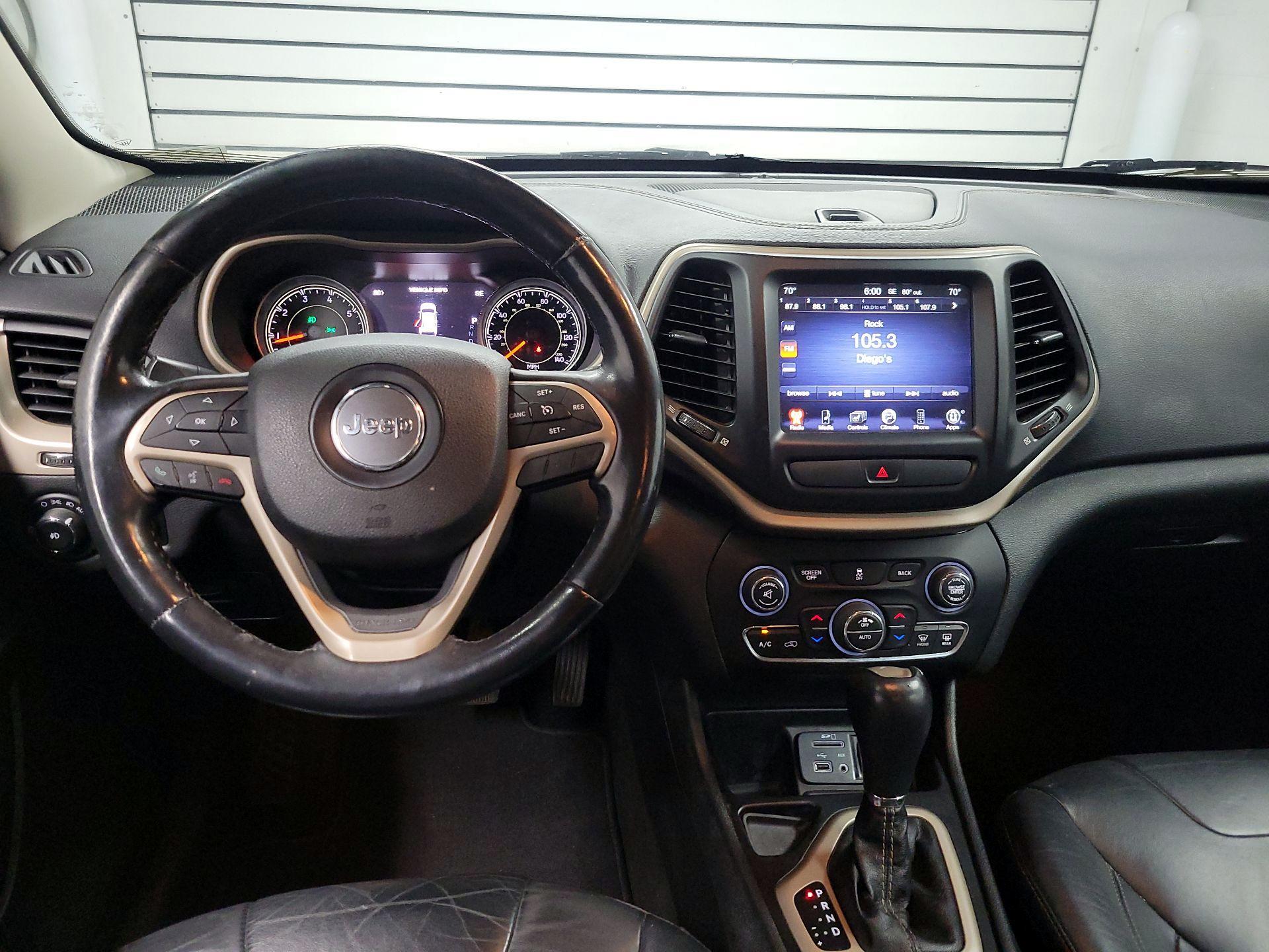 Thumbnail: 2015 Jeep Cherokee - 9