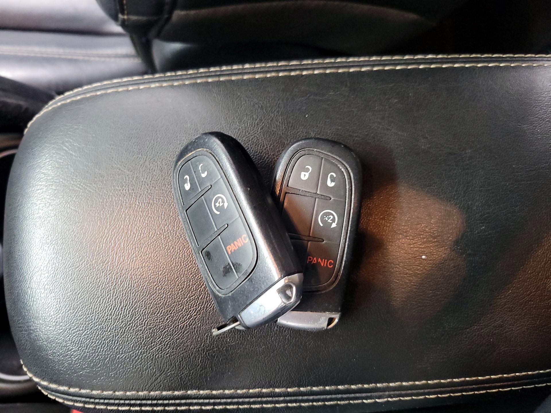 Thumbnail: 2015 Jeep Cherokee - 20