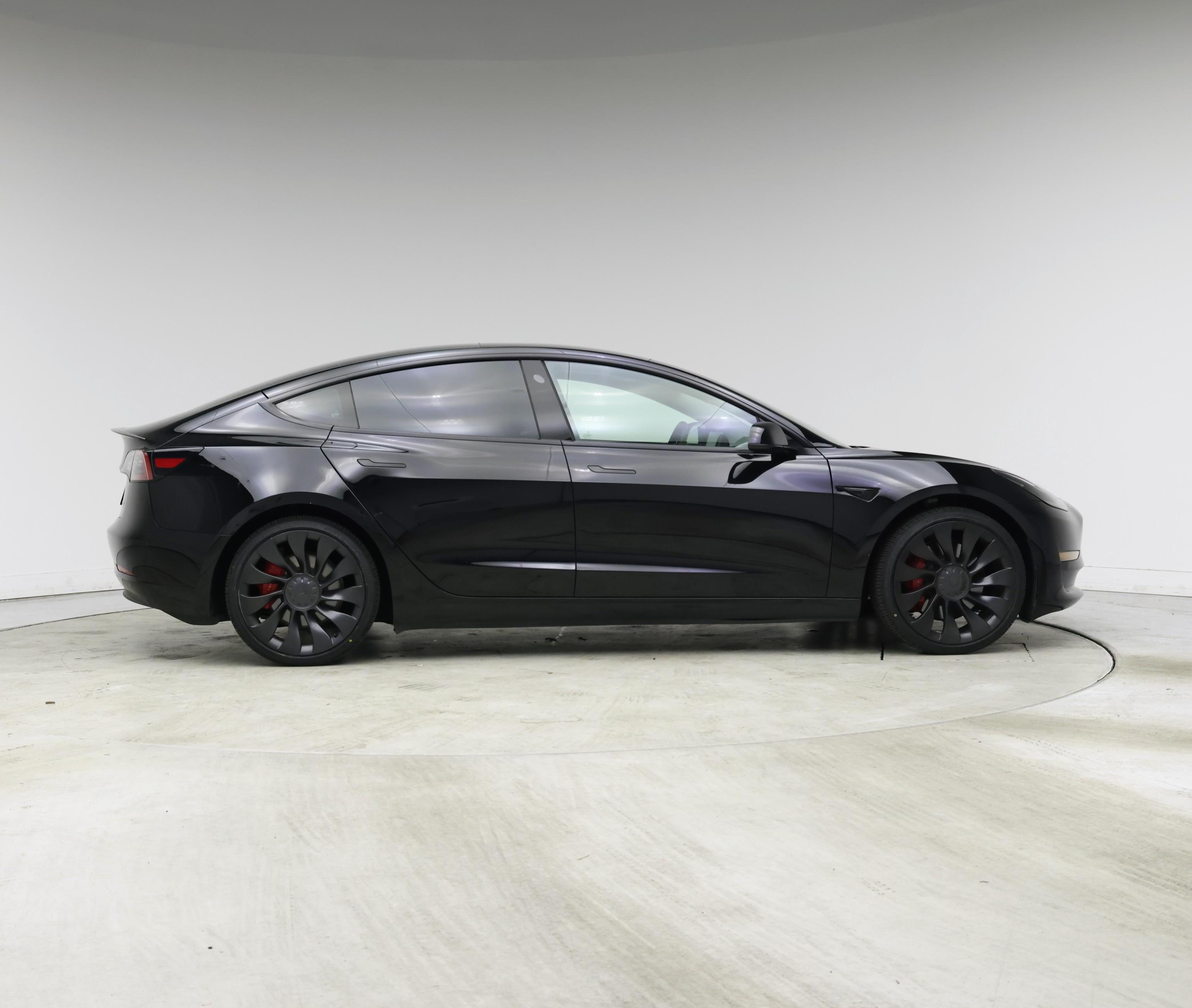 Thumbnail: 2023 Tesla Model 3 - 7