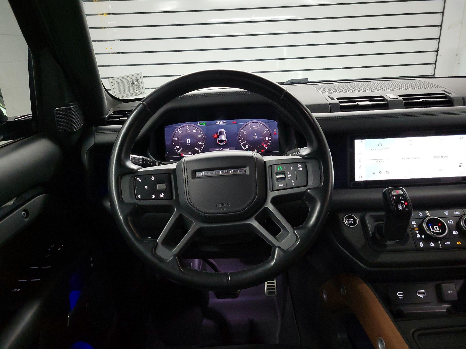 Thumbnail: 2020 Land Rover Defender - 10