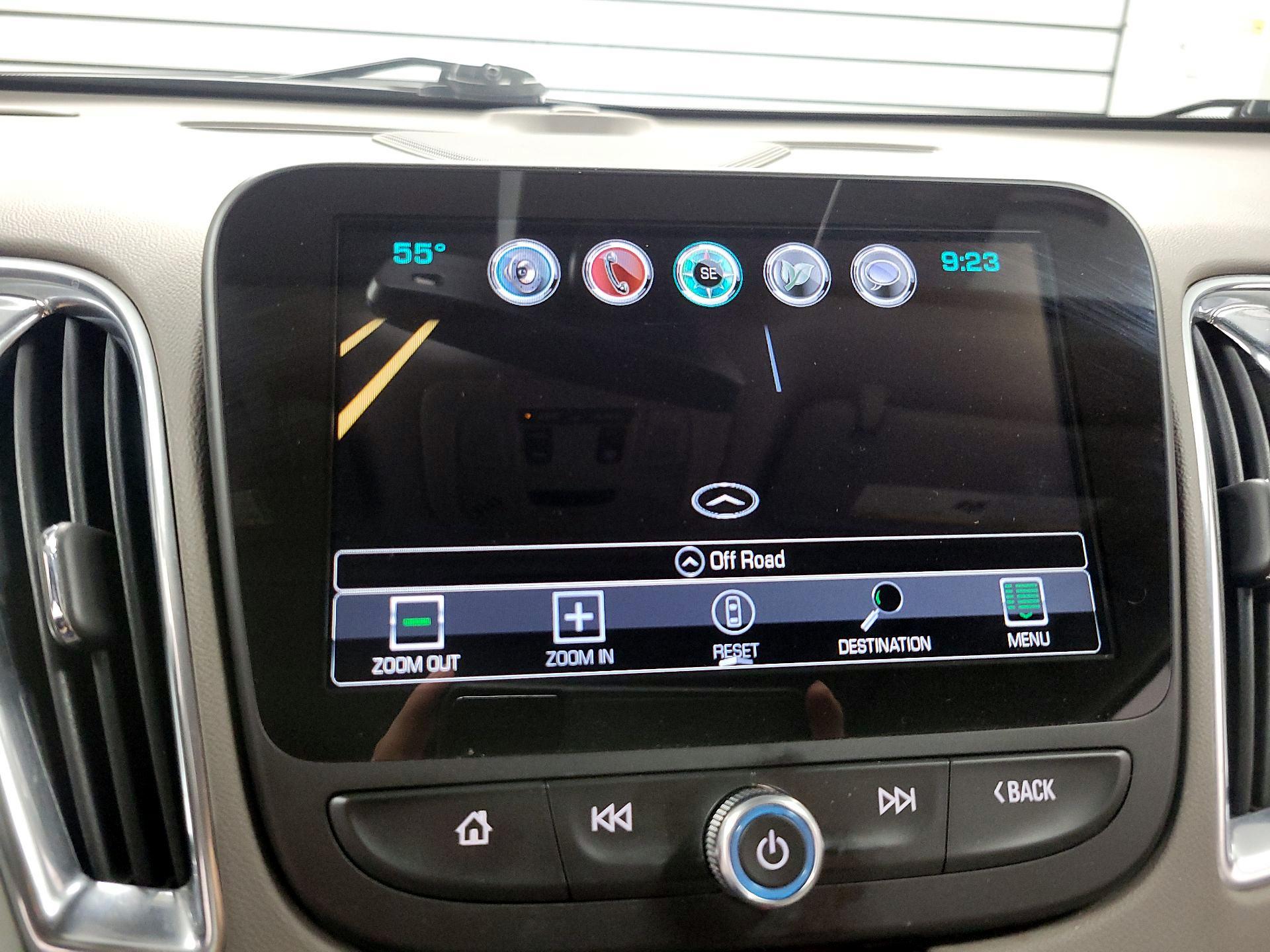 Thumbnail: 2016 Chevrolet Malibu - 14